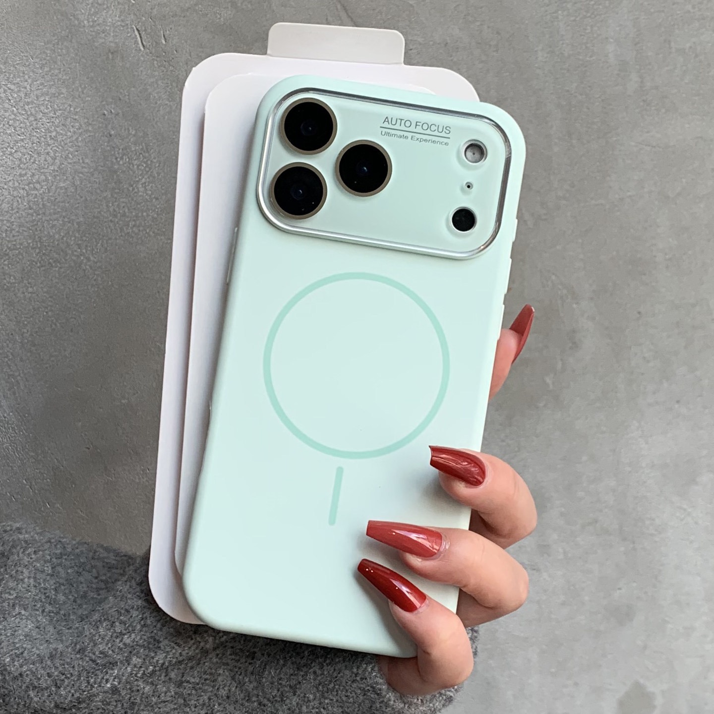 Large-view window anti-drop liquid silicone magnetic phone case