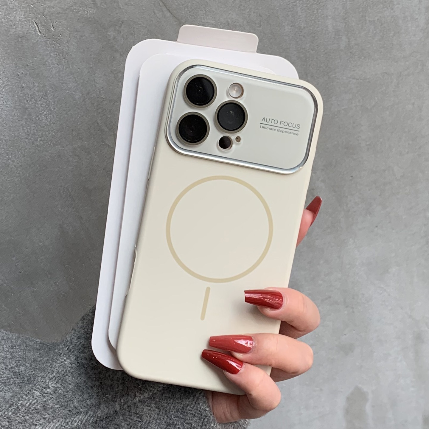 Large-view window anti-drop liquid silicone magnetic phone case