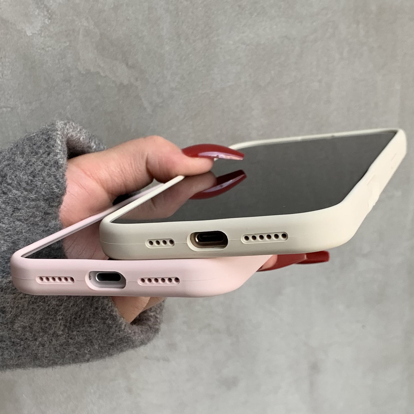 Large-view window anti-drop liquid silicone magnetic phone case