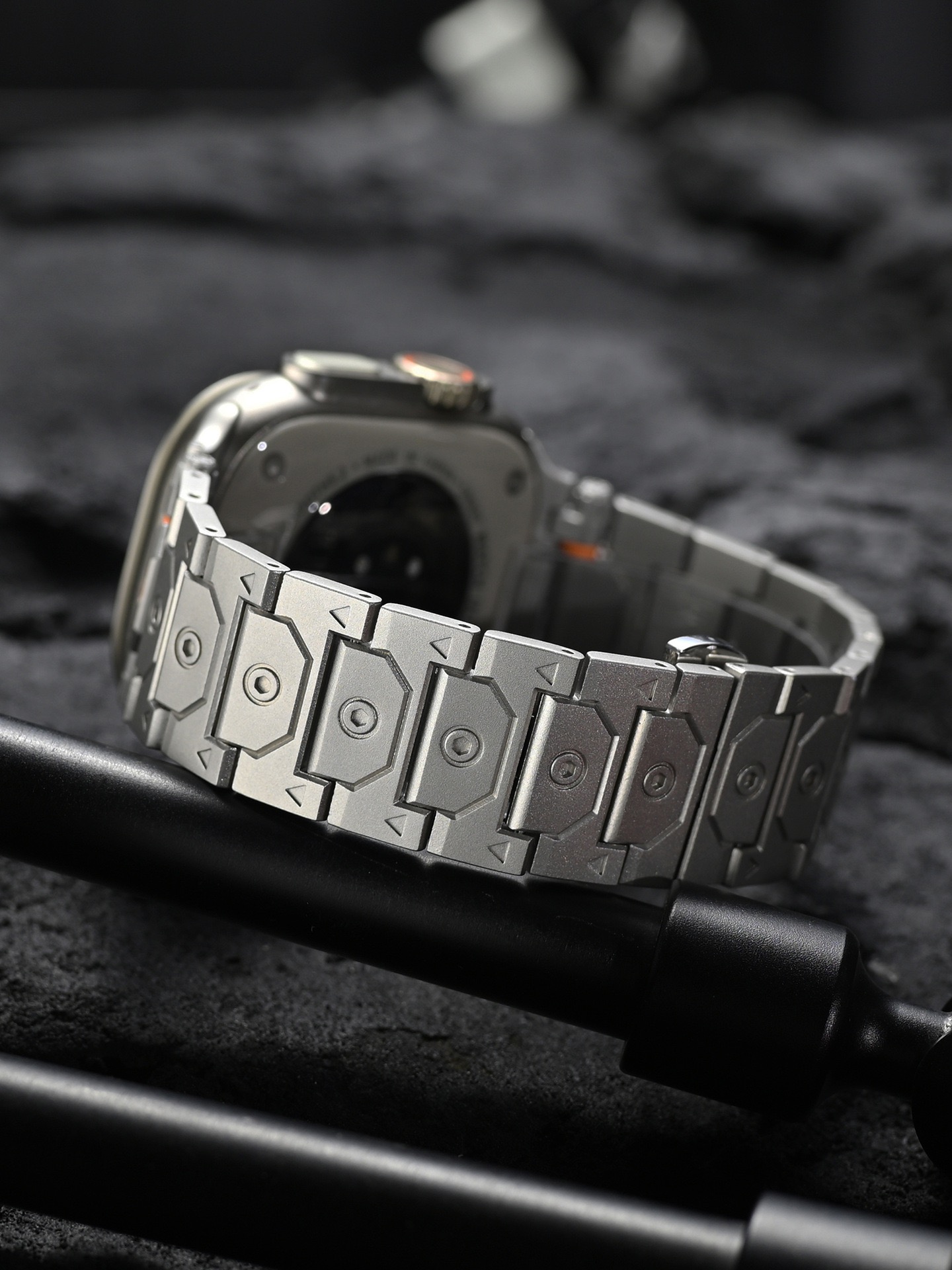 Titan MGD Compatible with Apple Watch bands 42/46/38/40/41/44/45/49mm New Magnetic Stainless Steel for iWatch Series 11 10 9 8 7 6 5 4 SE/Ultra 3-MGD CASE