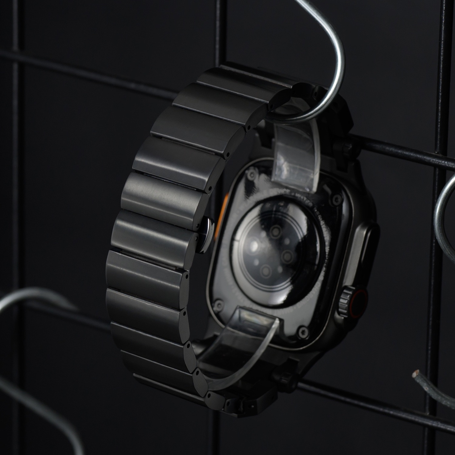 Titanium Hammered Pattern MGD Compatible with Apple Watch bands 42/46/38/40/41/44/45/49mm New Magnetic Stainless Steel for iWatch Series 11 10 9 8 7 6 5 4 SE/Ultra 3-MGD CASE