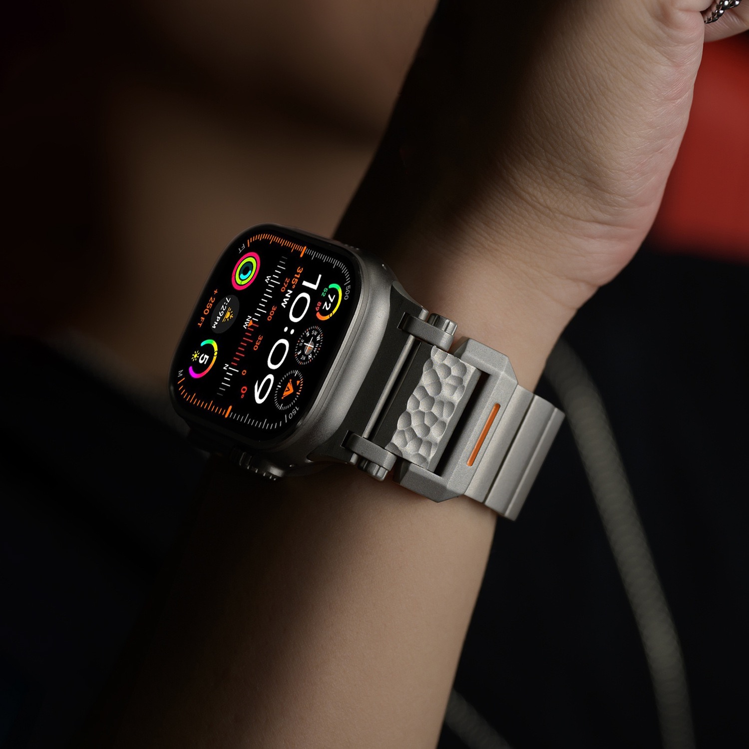 Titanium Hammered Pattern MGD Compatible with Apple Watch bands 42/46/38/40/41/44/45/49mm New Magnetic Stainless Steel for iWatch Series 11 10 9 8 7 6 5 4 SE/Ultra 3-MGD CASE