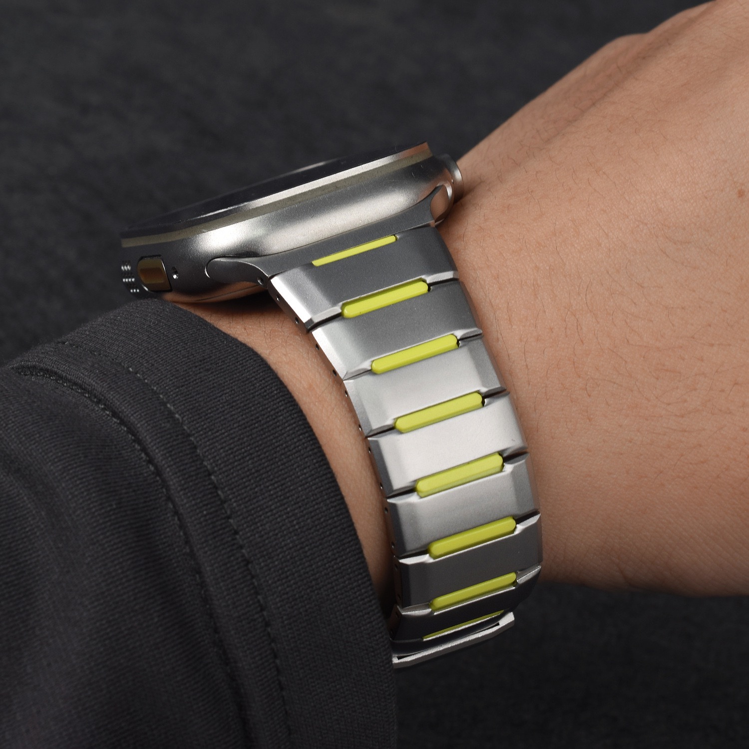 MGD Compatible with Apple Watch bands 42/46/38/40/41/44/45/49mm New curved sports watch band with rubber and steel inserts for iWatch Series 11 10 9 8 7 6 5 4 SE/Ultra 3-MGD CASE