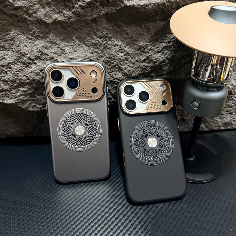Mecha-style cooling magnetic frosted phone case