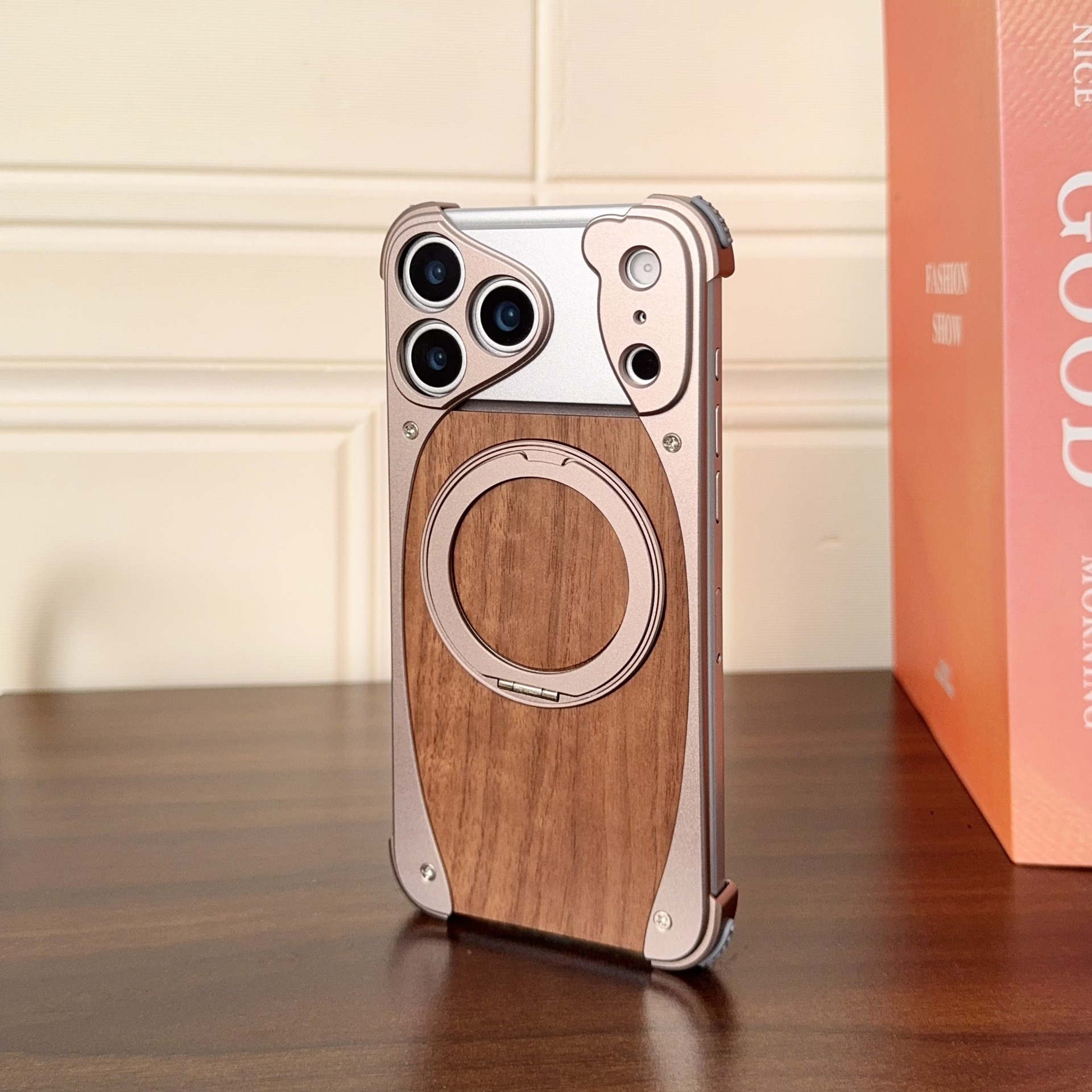 Unique spliced ​​metal walnut wood magnetic phone case