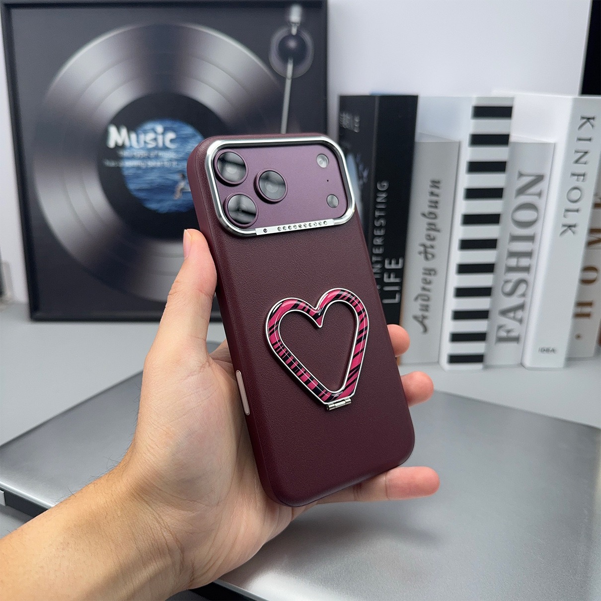 Leather Heart-Shaped Stand Anti-Drop Phone Case