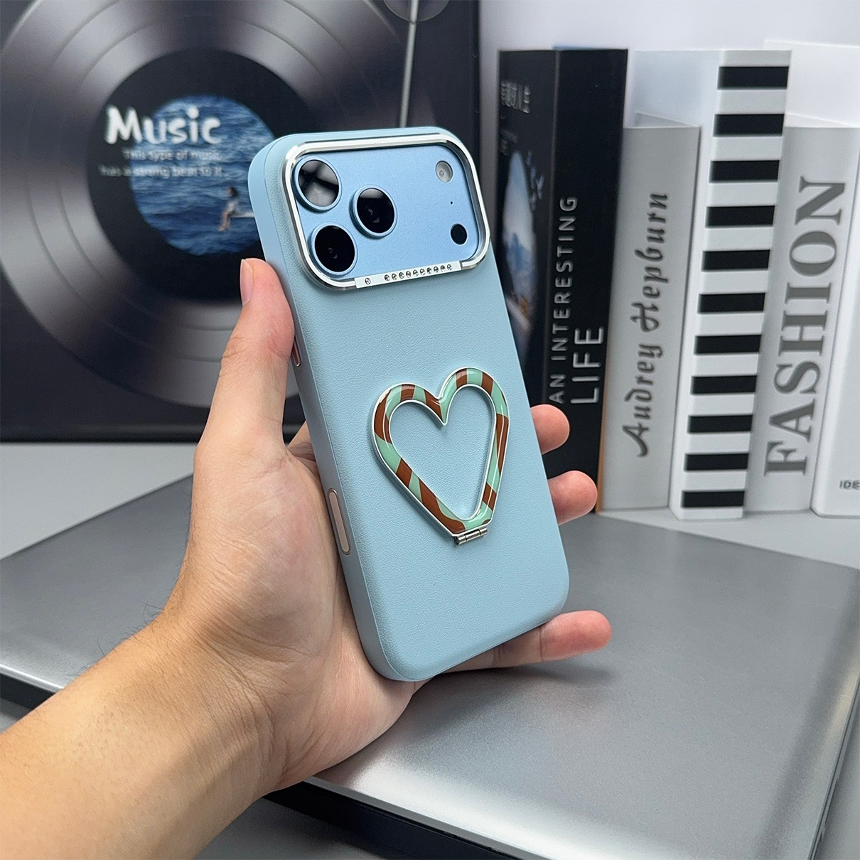 Leather Heart-Shaped Stand Anti-Drop Phone Case
