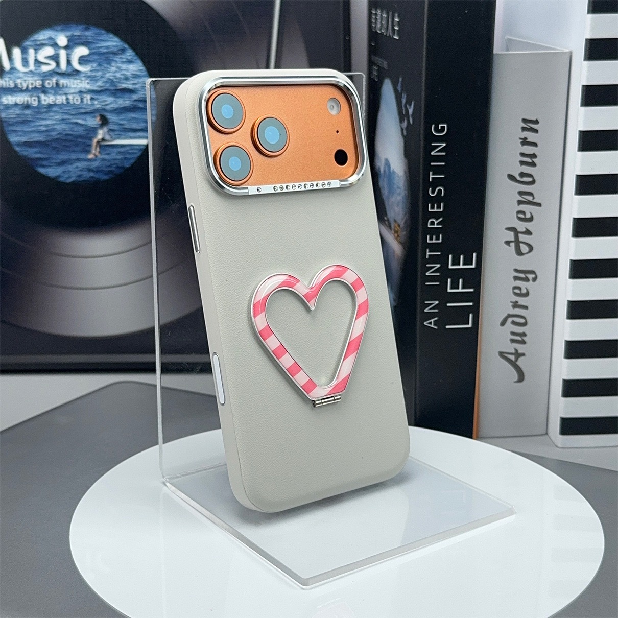 Leather Heart-Shaped Stand Anti-Drop Phone Case