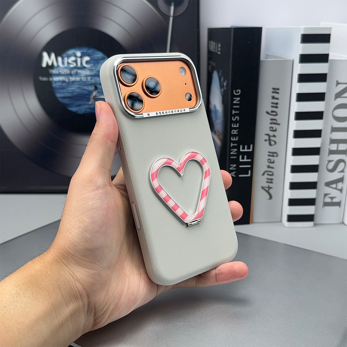 Leather Heart-Shaped Stand Anti-Drop Phone Case