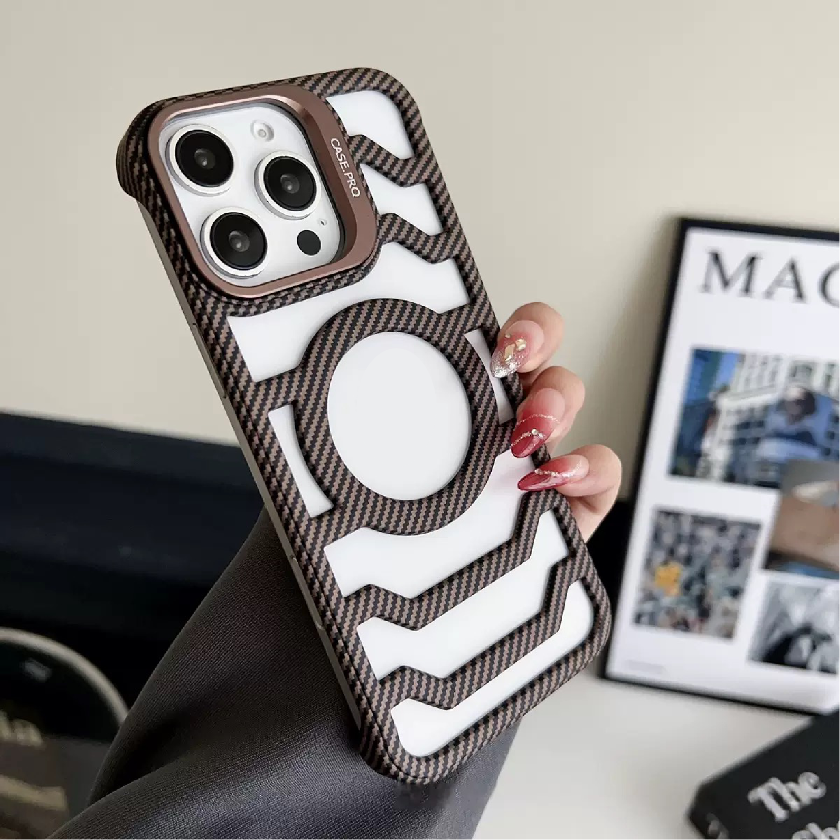 Carbon Fiber Hollow Frameless Lens Holder Magnetic Mobile Phone Case