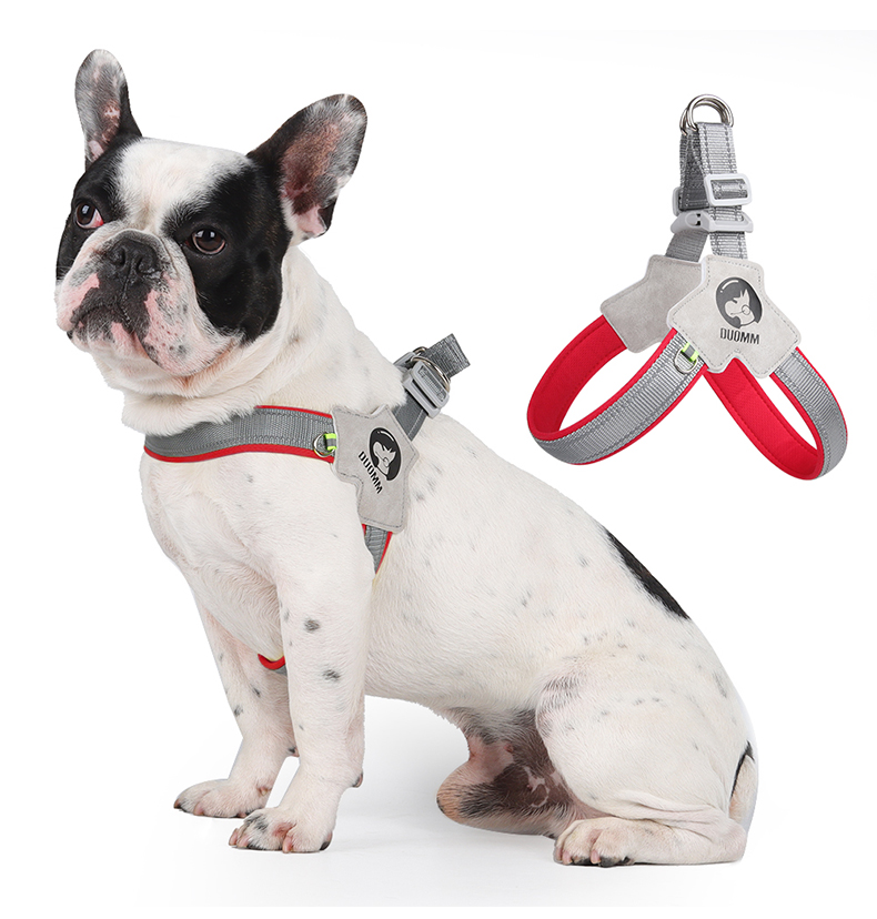 Dog Chest Strap Saddle Pet Chest Strap Breathable Reflective Dog Strap Pet Towing Rope