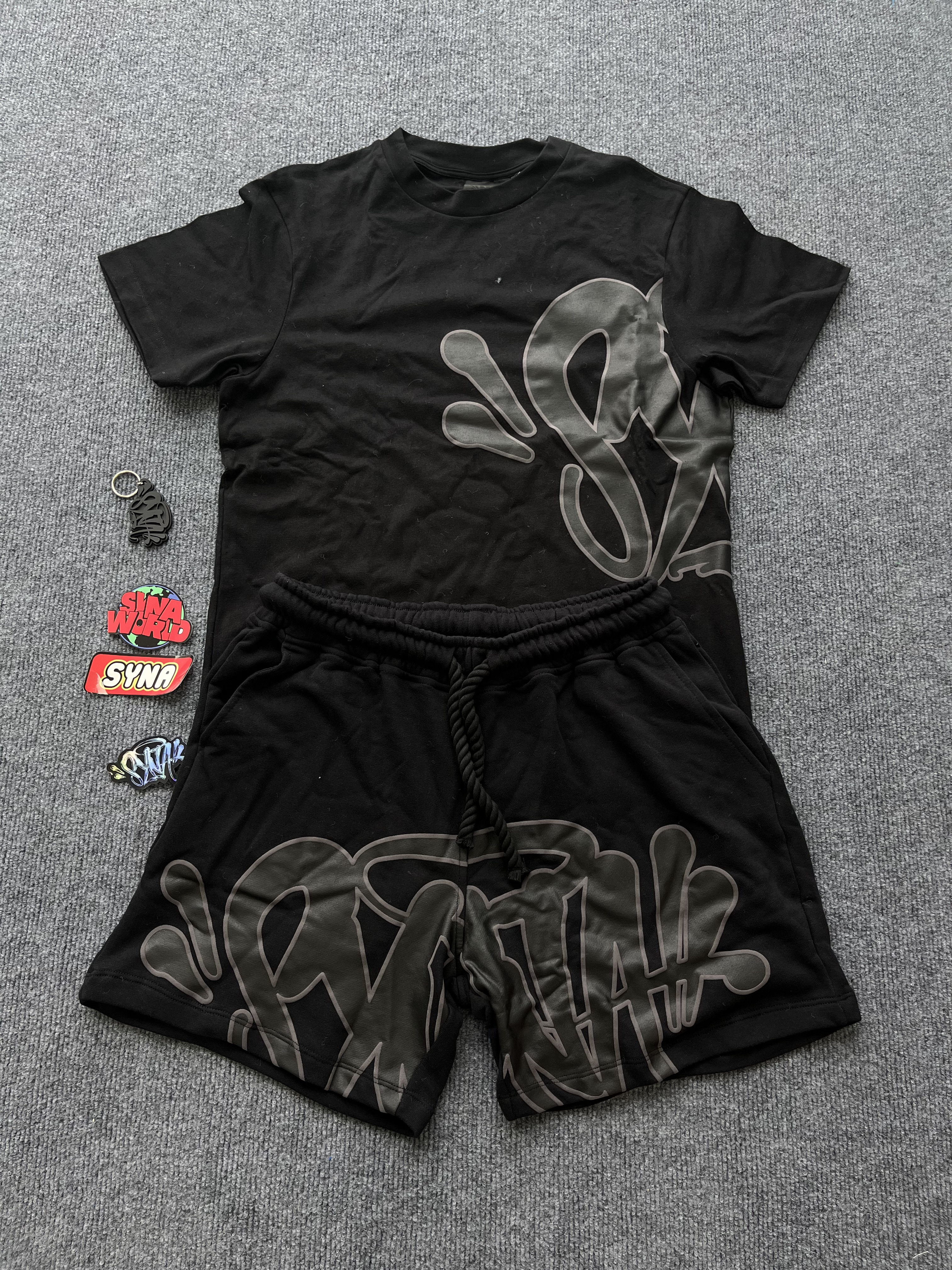SYNA T-SHIRT & SHORTS LOGO SET