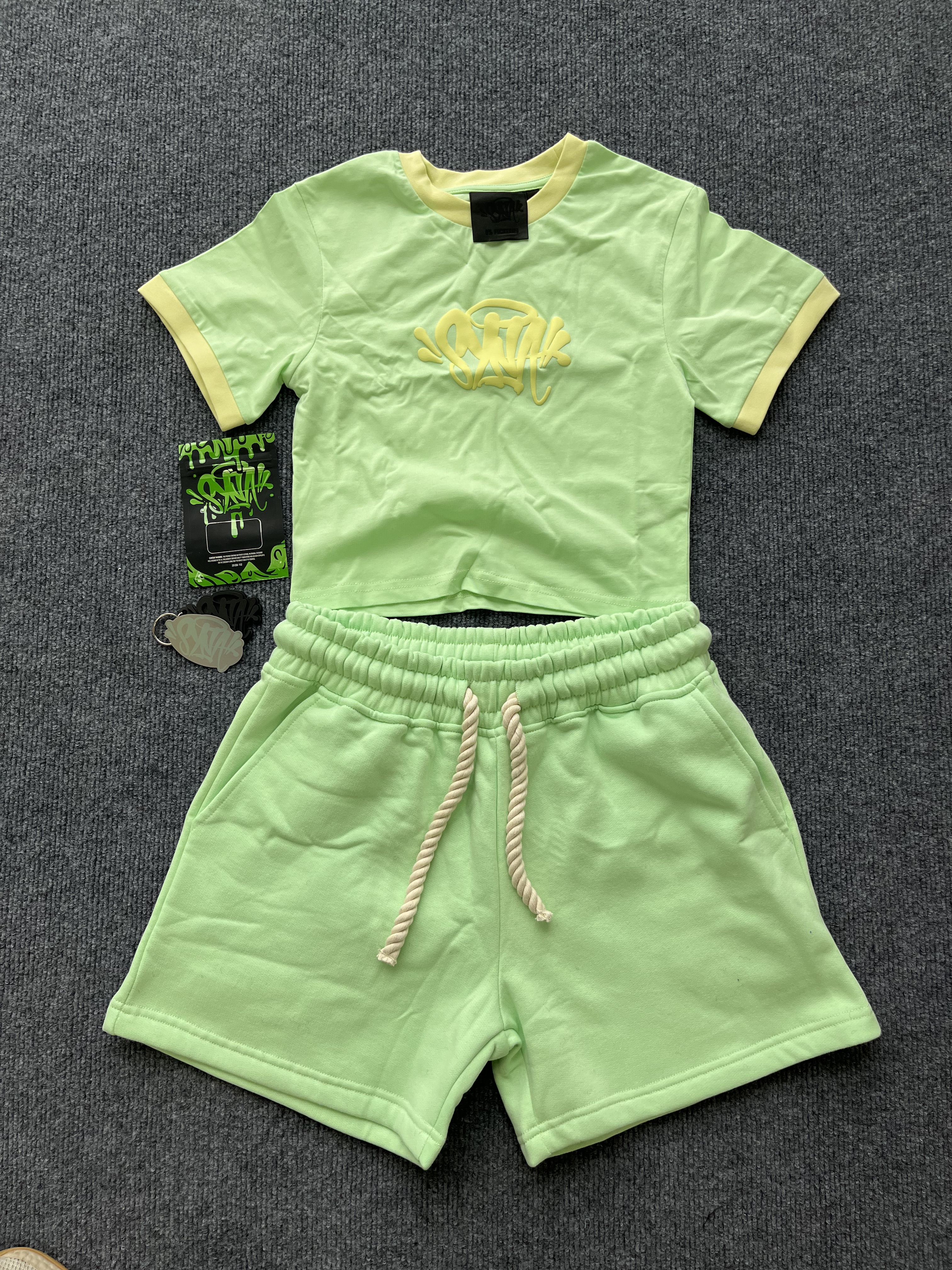 SYNA WOMEN T-SHIRT & SHORTS SET DARK GREEN