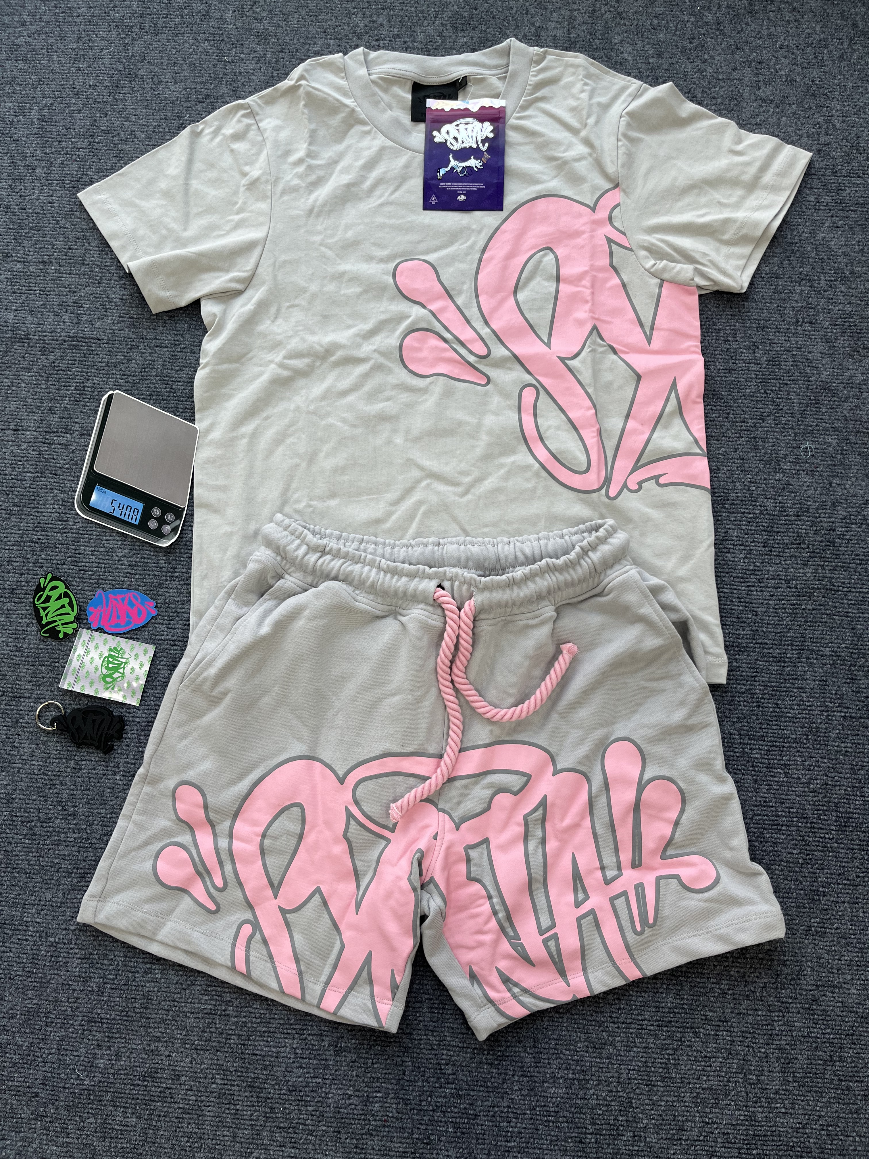 SYNA T-SHIRT & SHORTS LOGO SET PINK