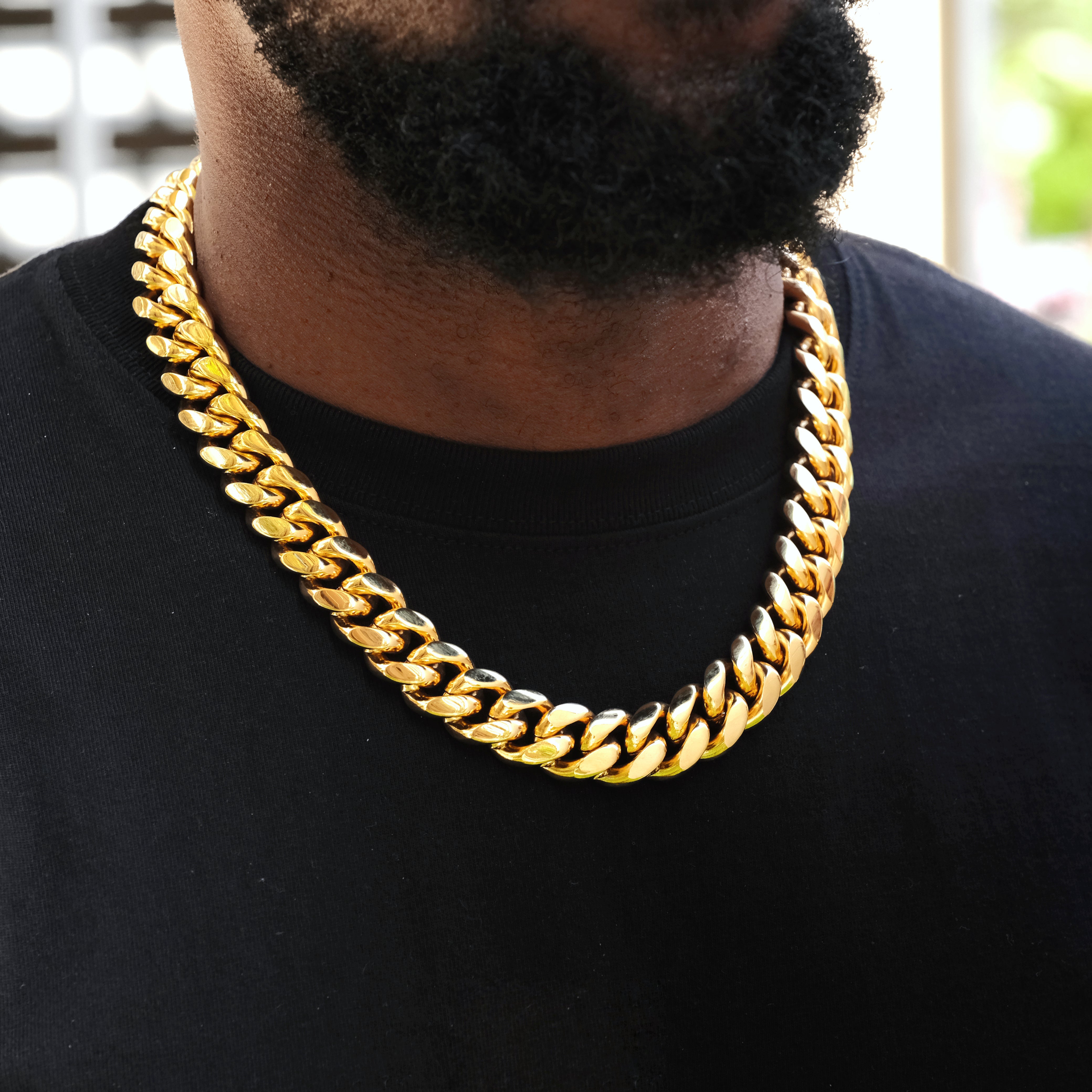 Miami Cuban Link Choker (18mm) in Yellow Gold-Plated