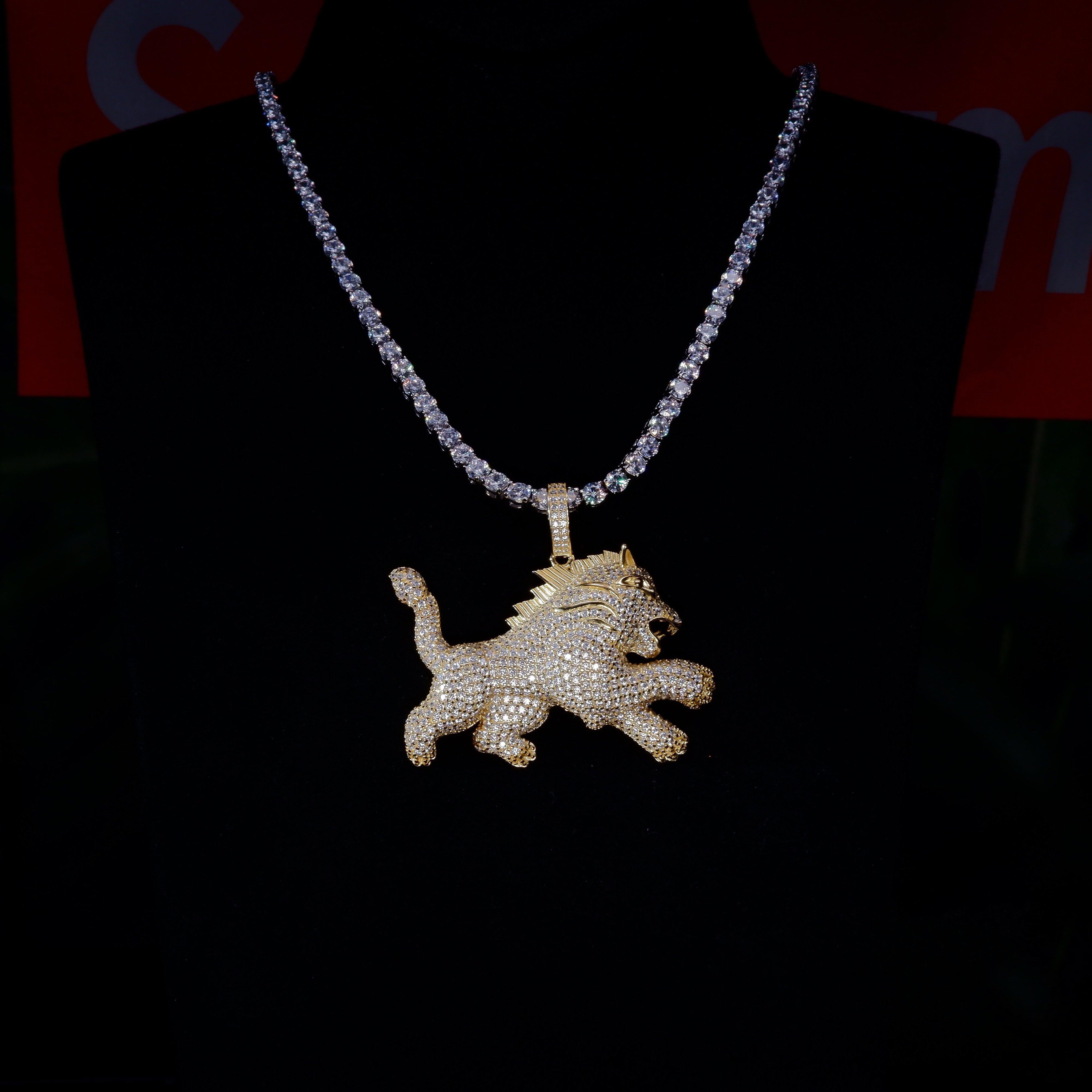 S925 Silver Diamond Lion BlingBling Iced Pendant In Gold-Plated