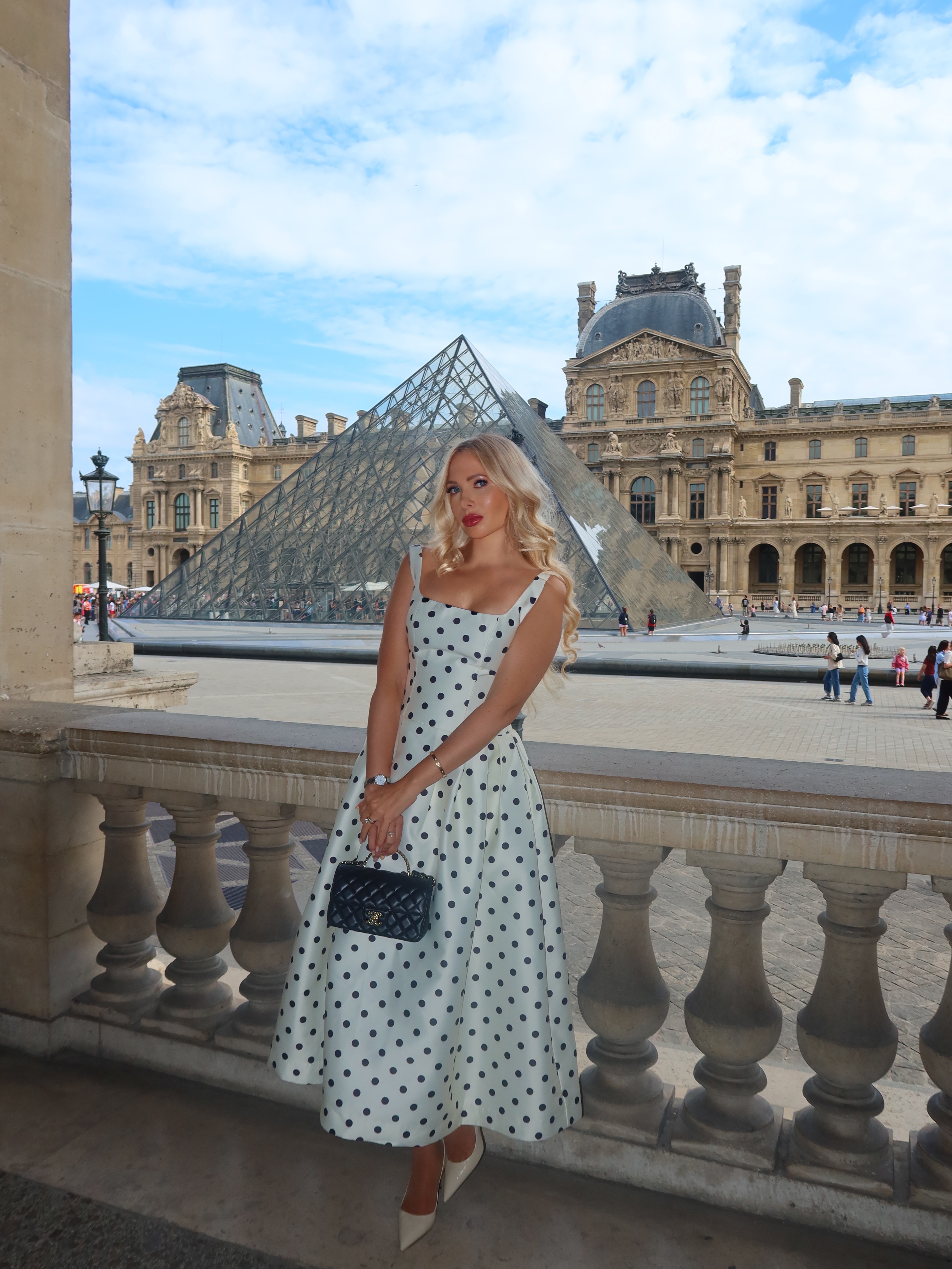 Zada Sleeveless Wave Point Maxi Dress