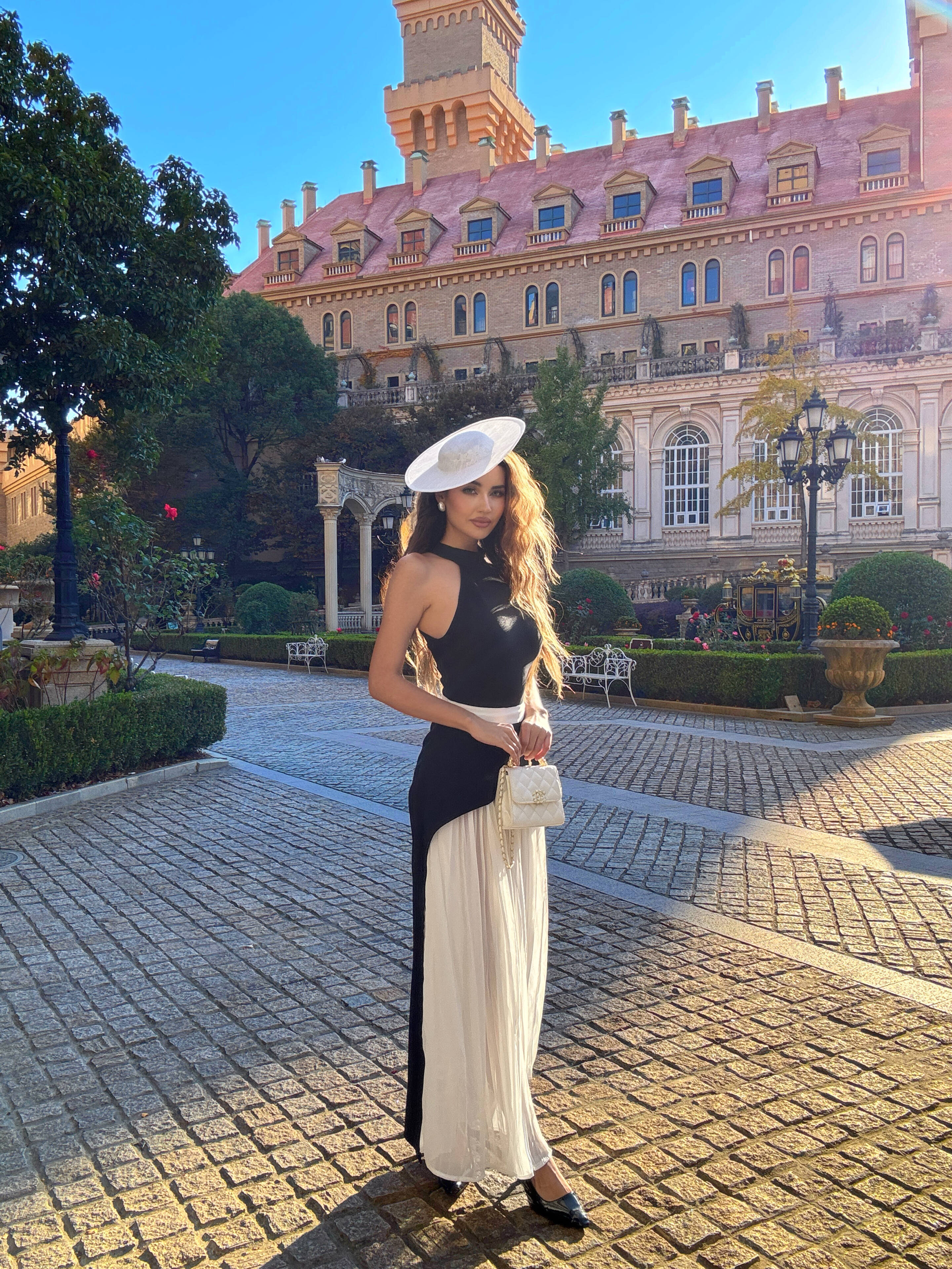 Mila Sleeveless Halter Wrinkles Maxi Dress