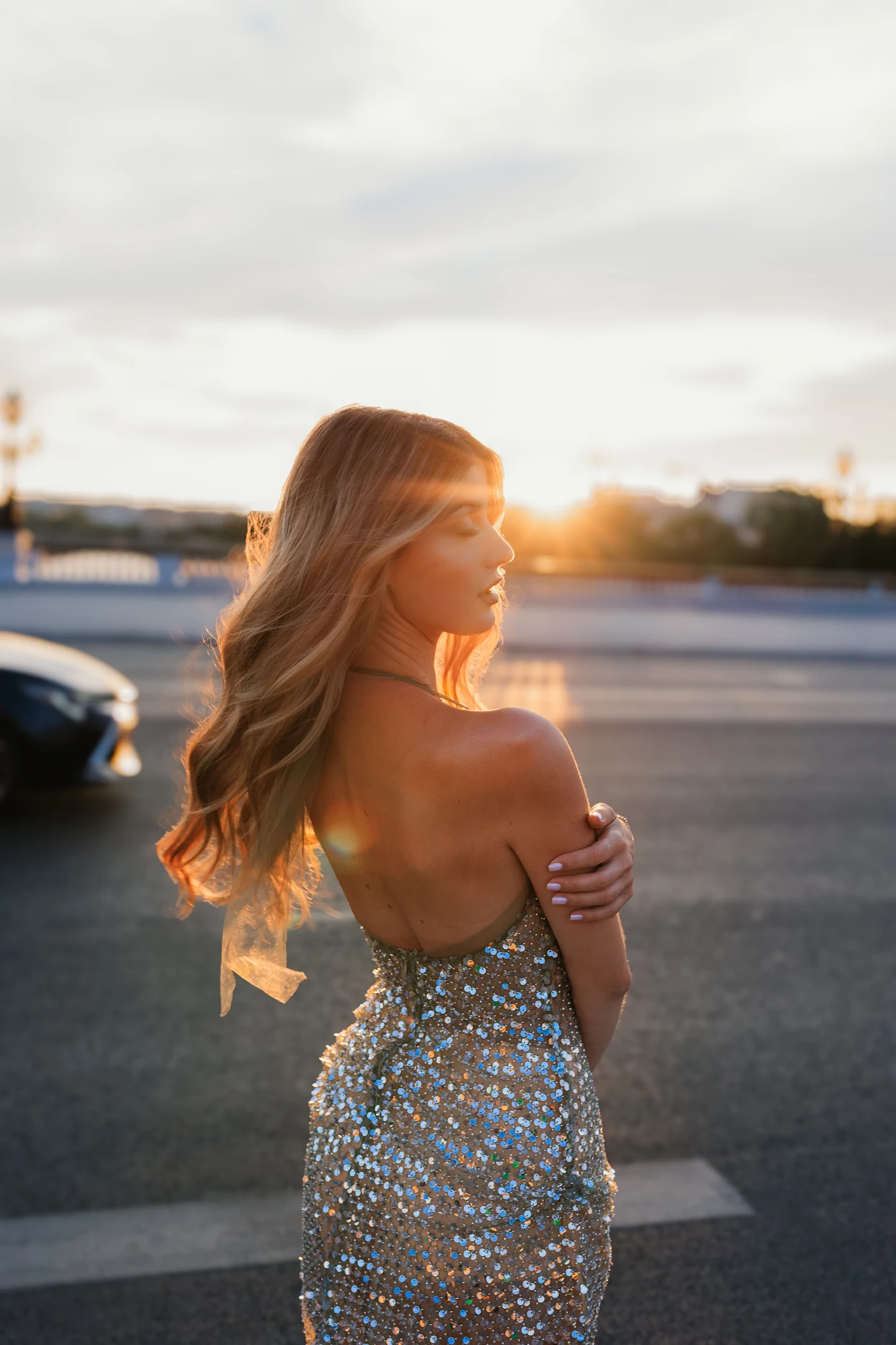 Winify Glamorous Contour Halter Sequin Sheer Mini Dress