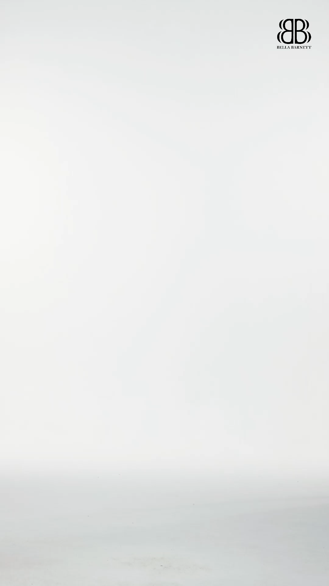 Elysande Chic Contour Sleeveless Pleated Velvet Maxi Dress