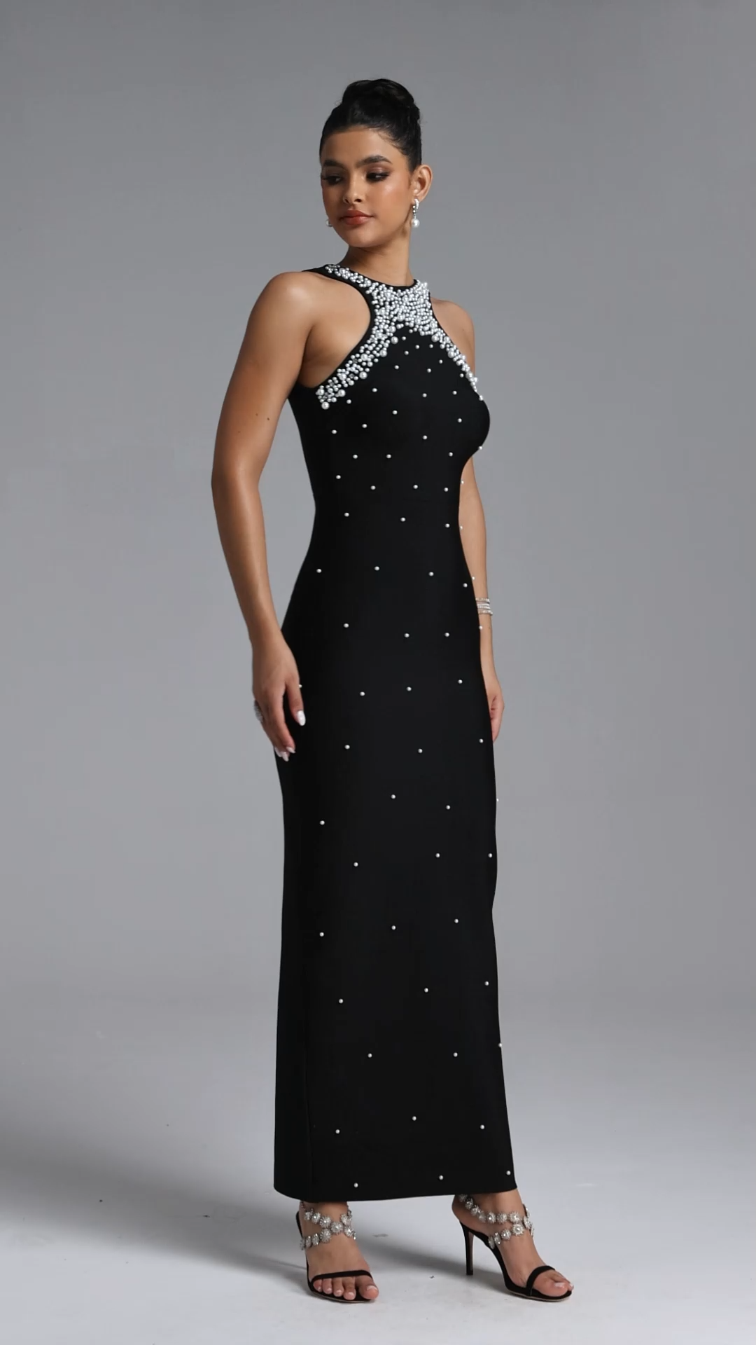 Xlyia Glamorous Contour Pearl Bandage Maxi Dress