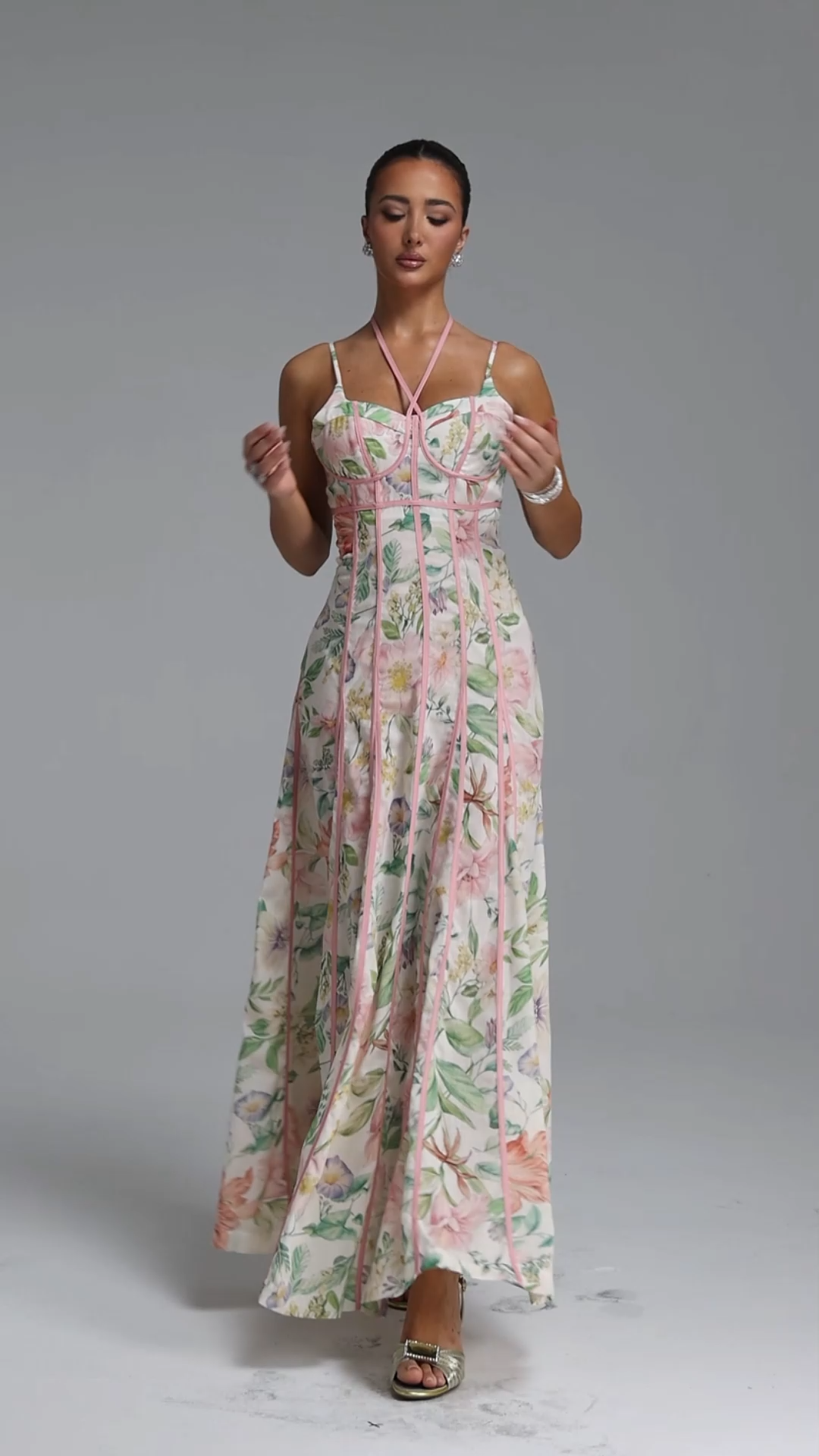 Jodinin Resort Flowy Spaghetti Strap Floral Print Woven Maxi Dress