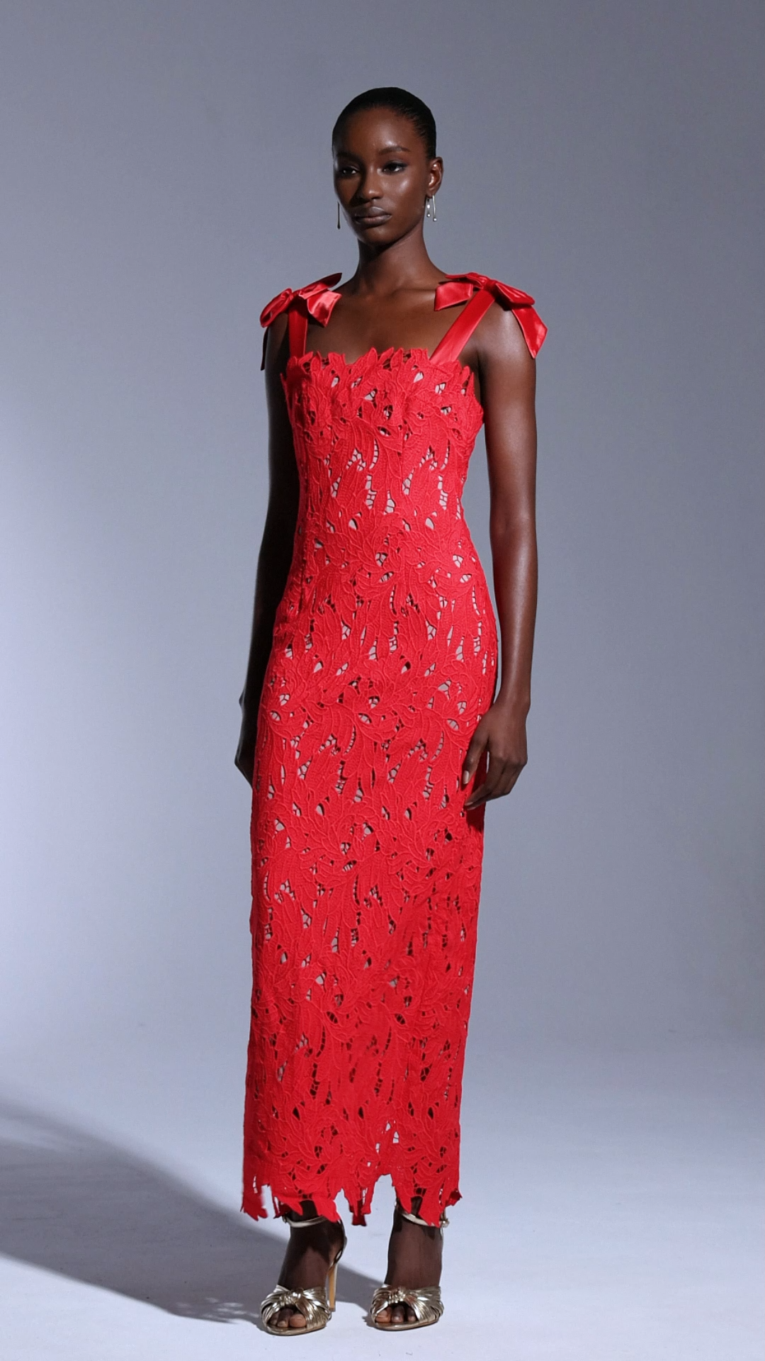 Teela Bows Lace Sleeveless Maxi Dress