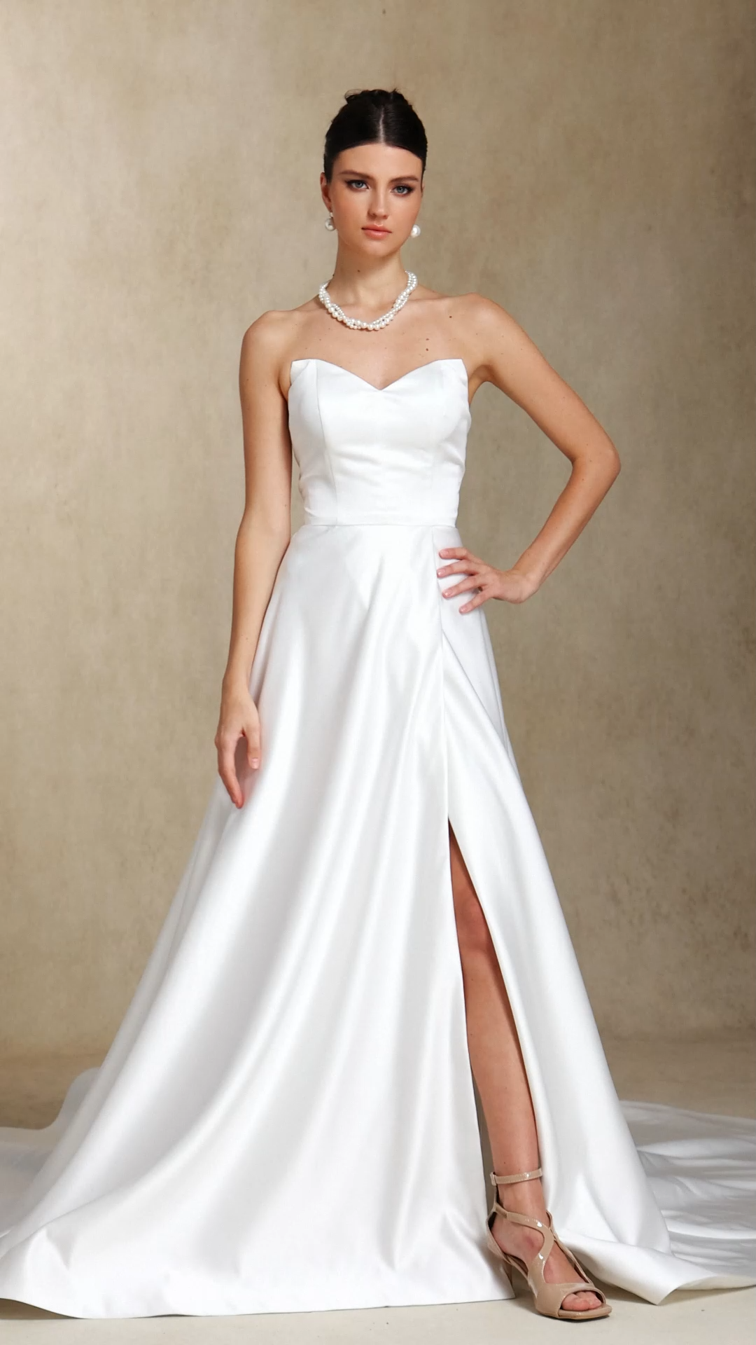 Roie Chest smearing Slit tail Maxi wedding dress