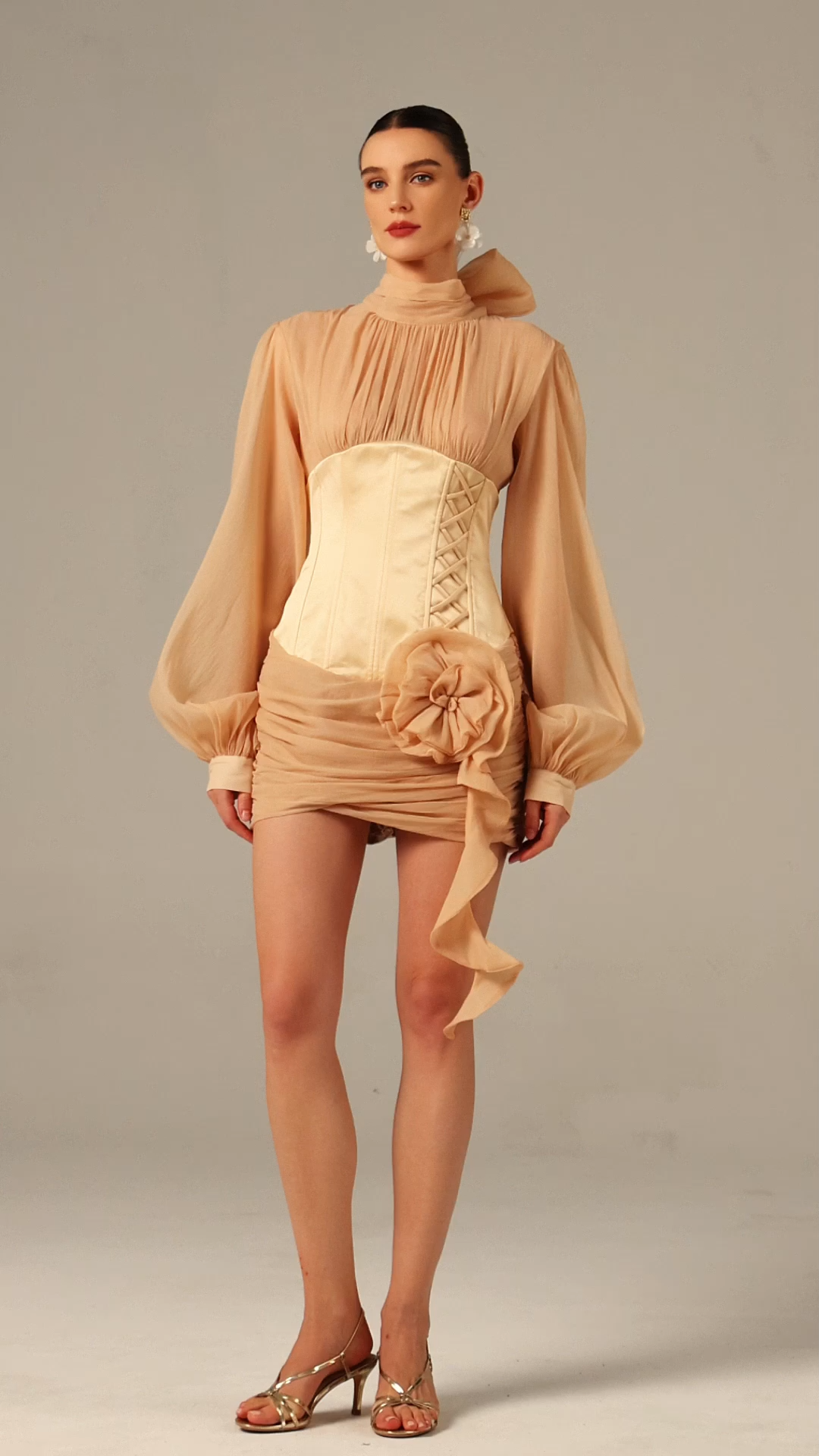 Janka Long Sleeves Flower Mini Dress