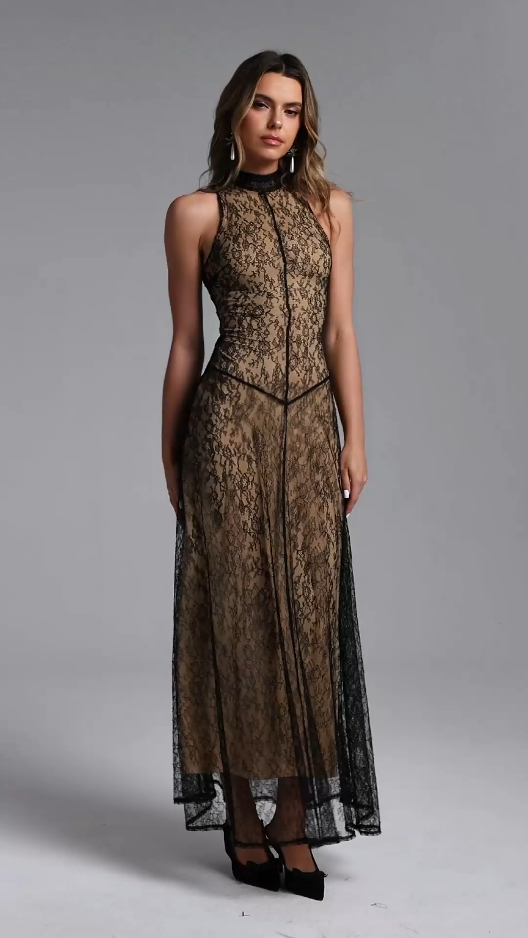 Maris Romantic Contour Halter Sleeveless Lace Maxi Dress
