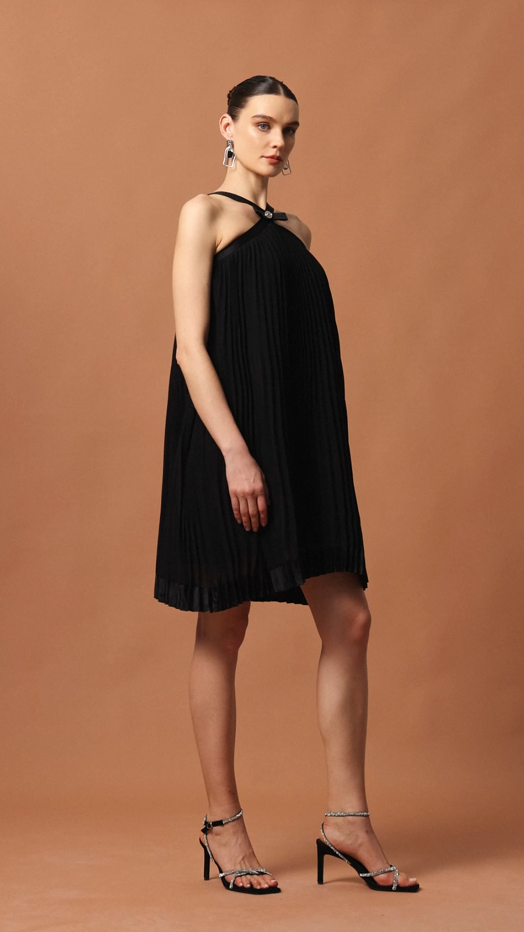 Salerio Sleeveless Bowknot Folds Mini Dress