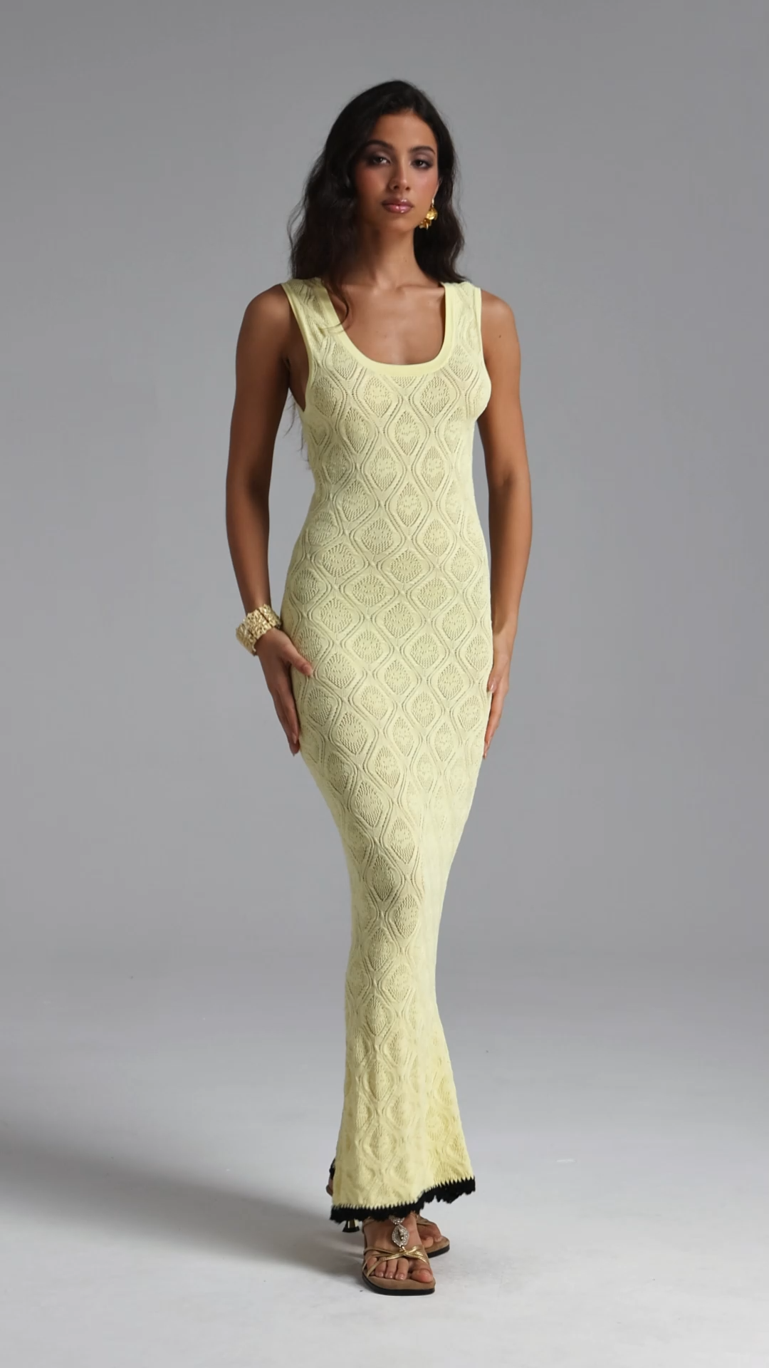 Etta Elegant Contour Sleeveless Knit Yellow Maxi Dress