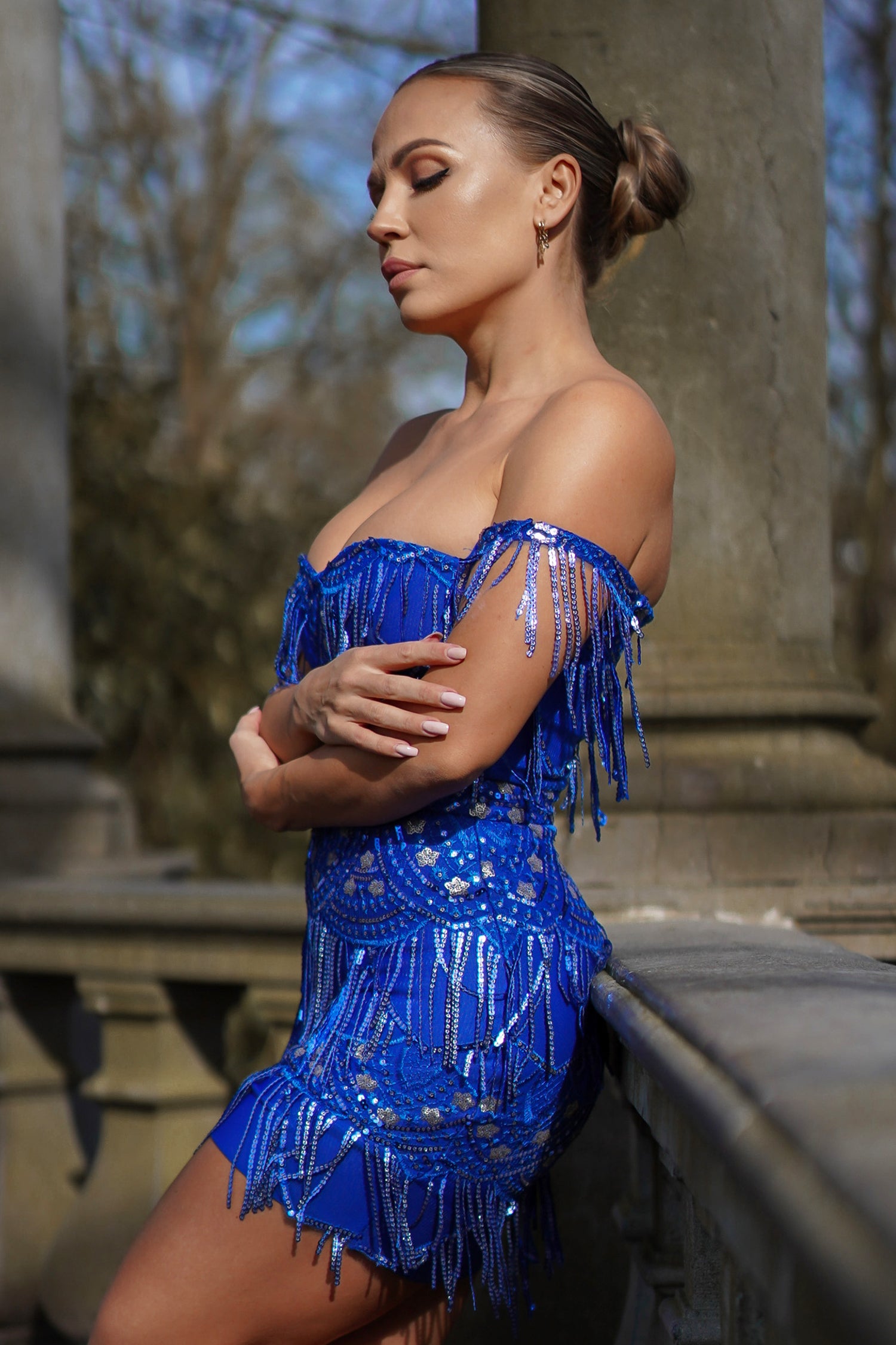 ケーシー Off-shoulder Sequin Diamond Mini Dress - Blue – Bellabarnett