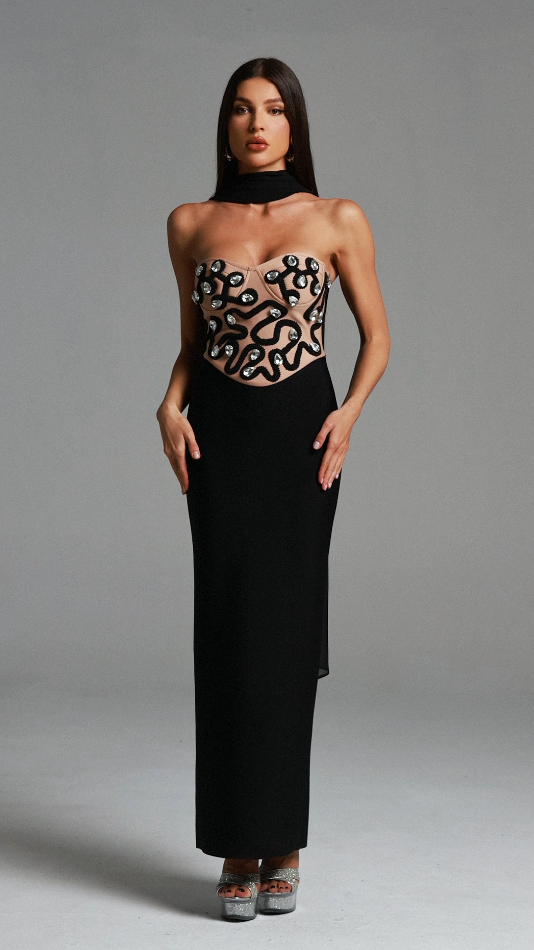 Rita Sleeveless Diamond Ribbon Bandage Maxi Dress