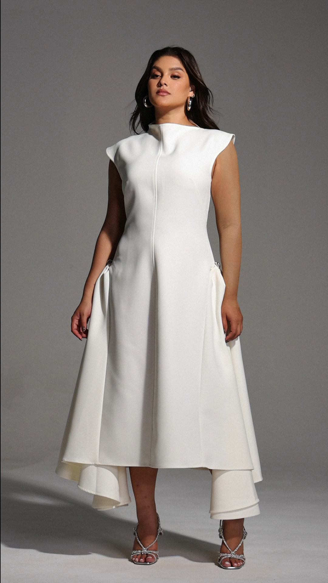 Paca Choker Sleeveless Maxi Dress