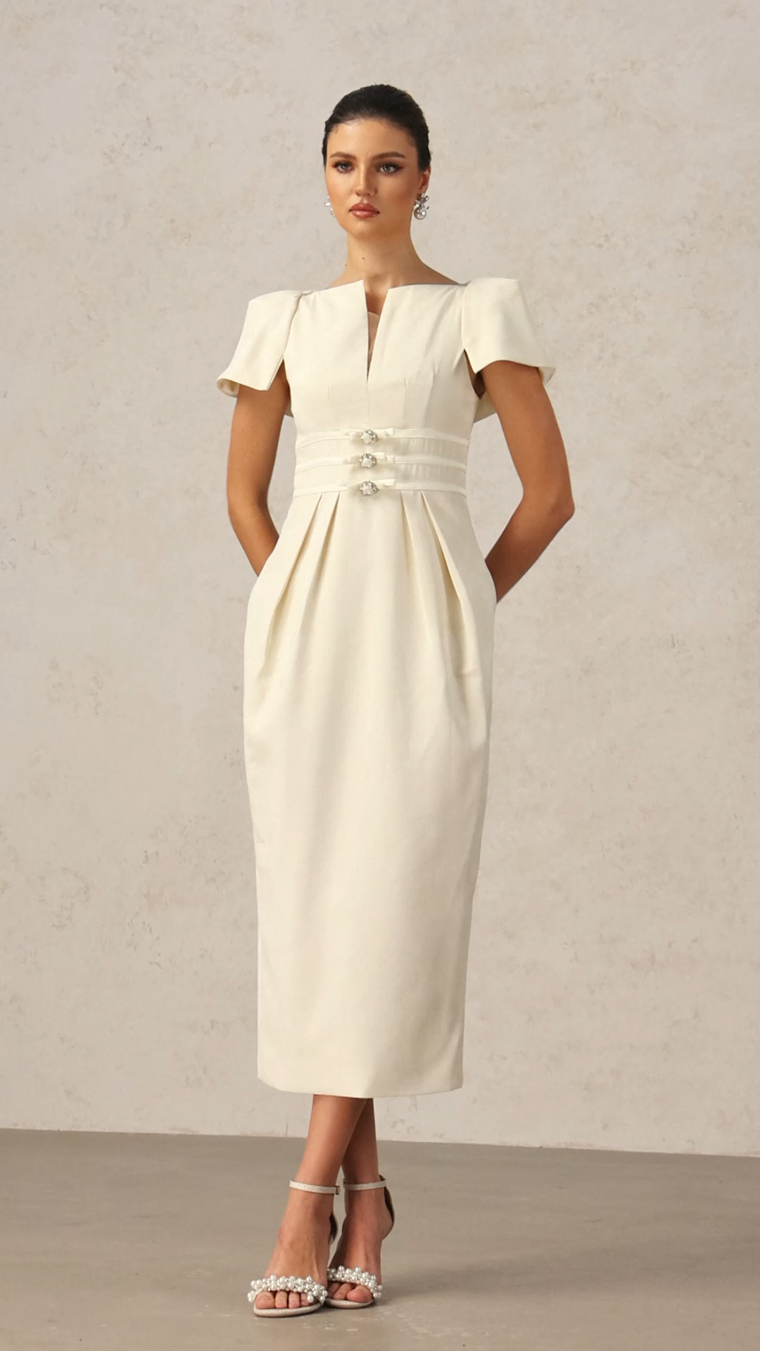 Kivi Short Sleeves Folds Bowknot Maxi Dress