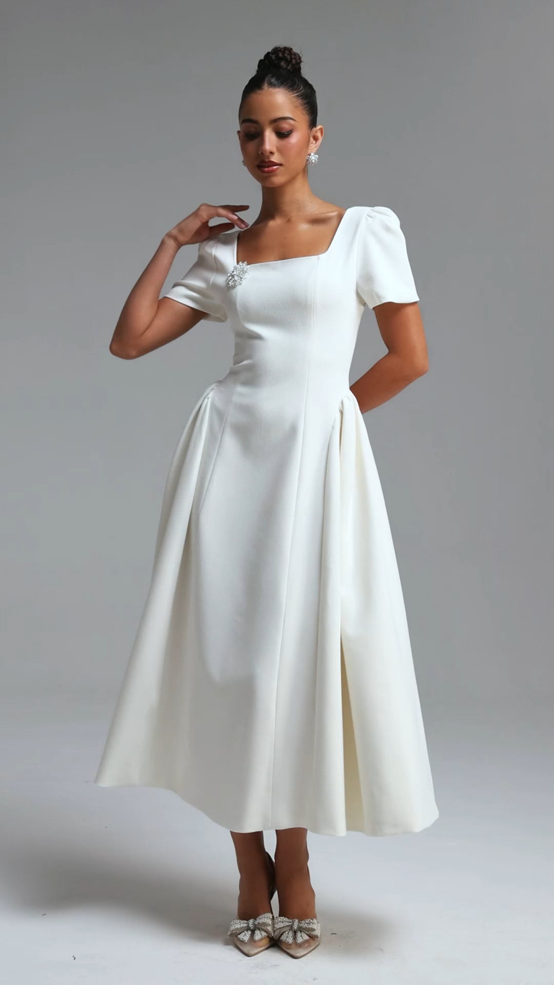 Verza Elegant Tailored Short Sleeve Rhinestone Woven White Maxi Dress