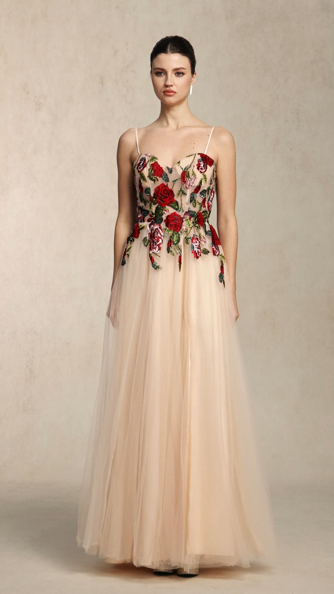 Keve Elegant Strapless Floral Applique Tulle Maxi Dress