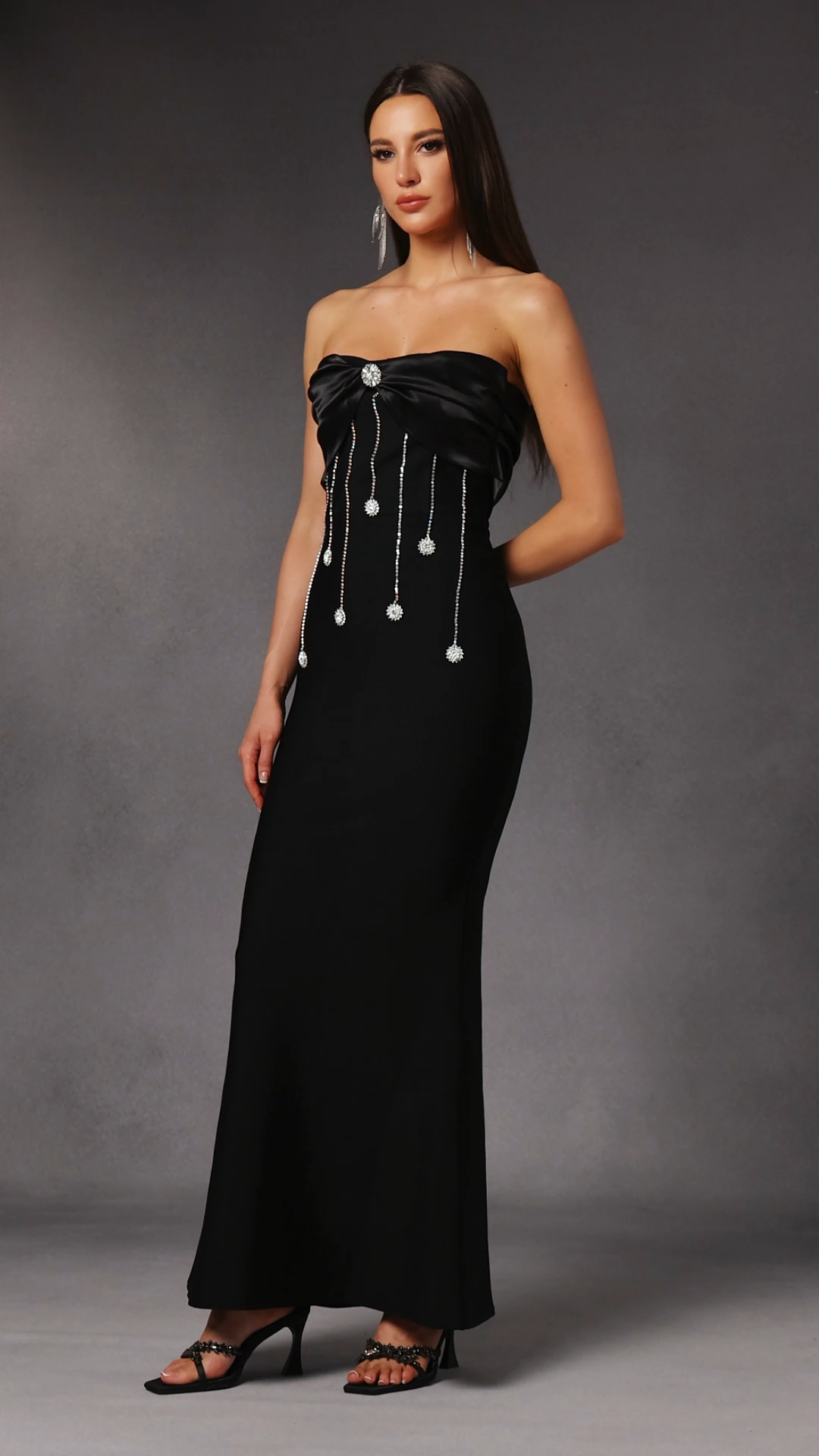 Wanie Sleeveless Diamond Bandage Maxi Dress