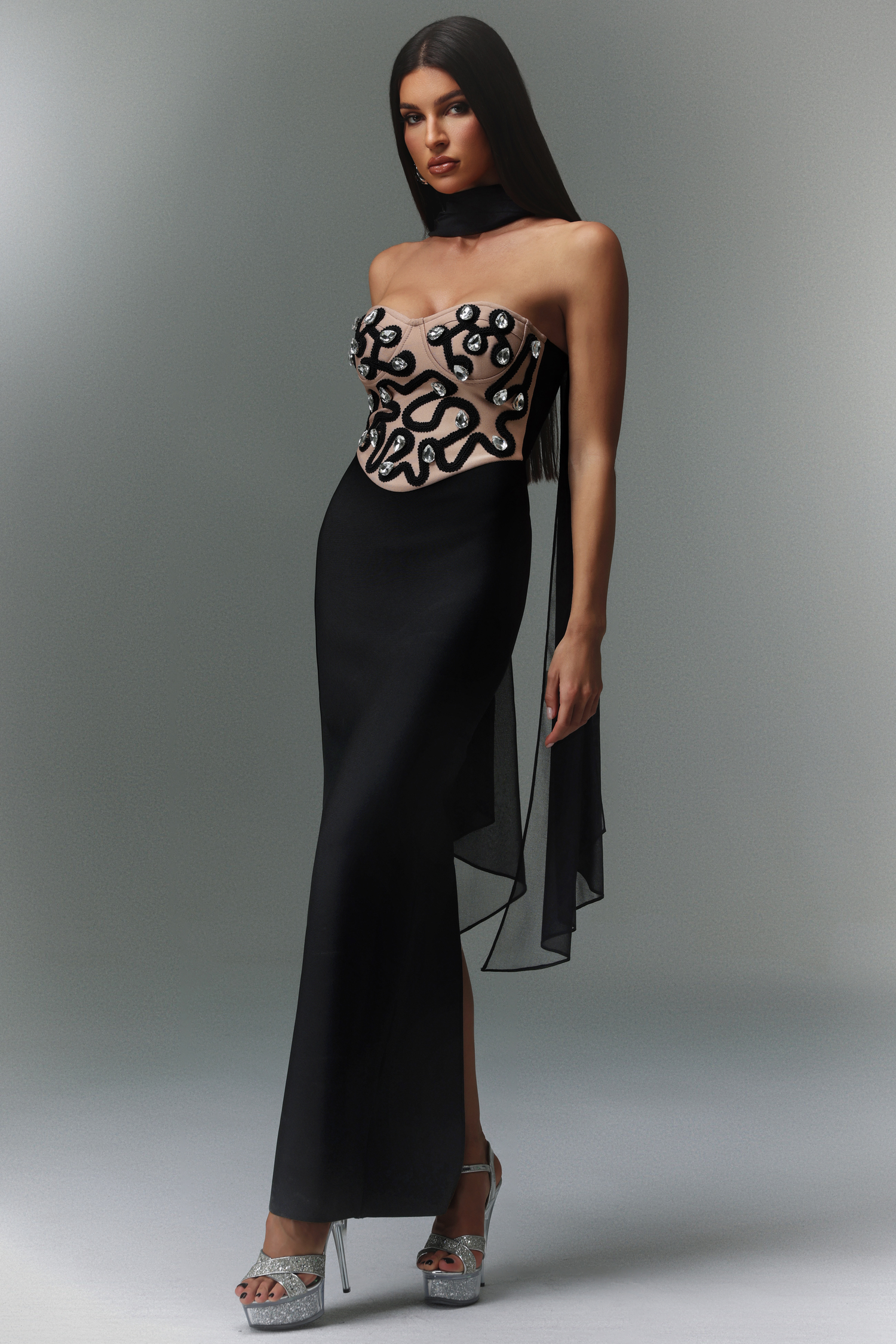 Rita Sleeveless Diamond Ribbon Bandage Maxi Dress