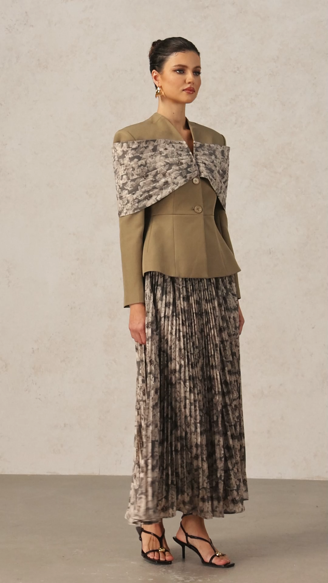 Floral Long Sleeves Folds Floral Printed Top And Skirt Two-Piece Set