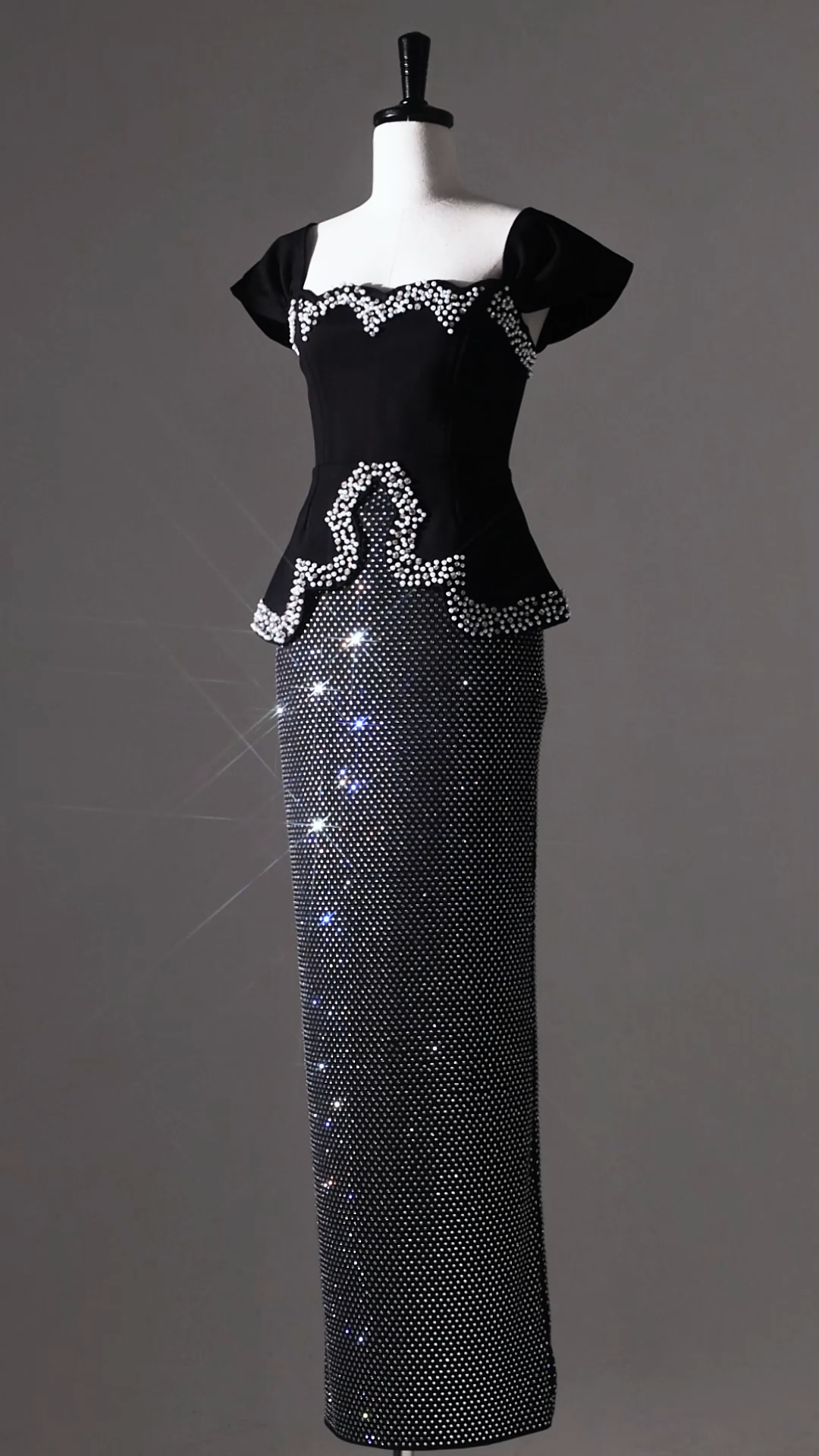 Vercia Off-The-Shoulder Diamond Bandage Maxi Dress