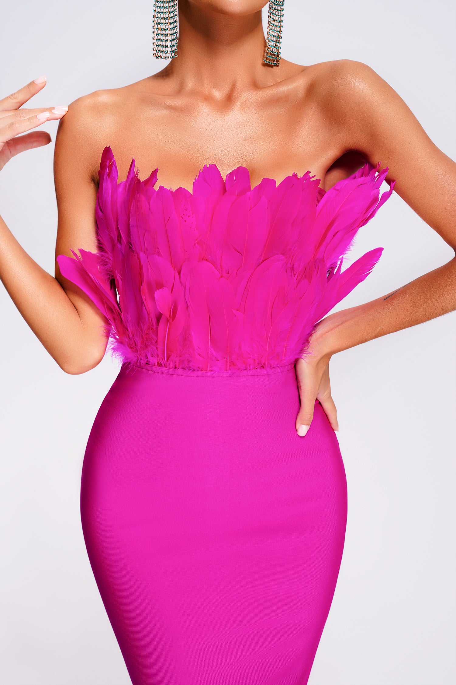 Parry Feather Strapless Midi Bandage Dress