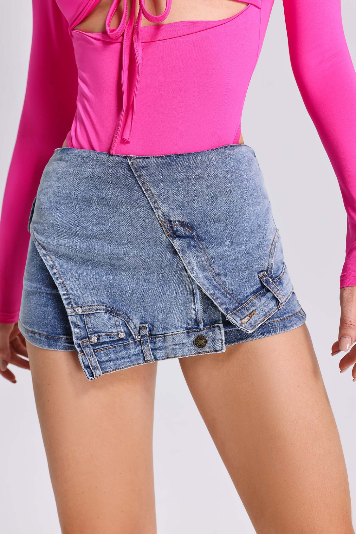 Eliya Waistless Short