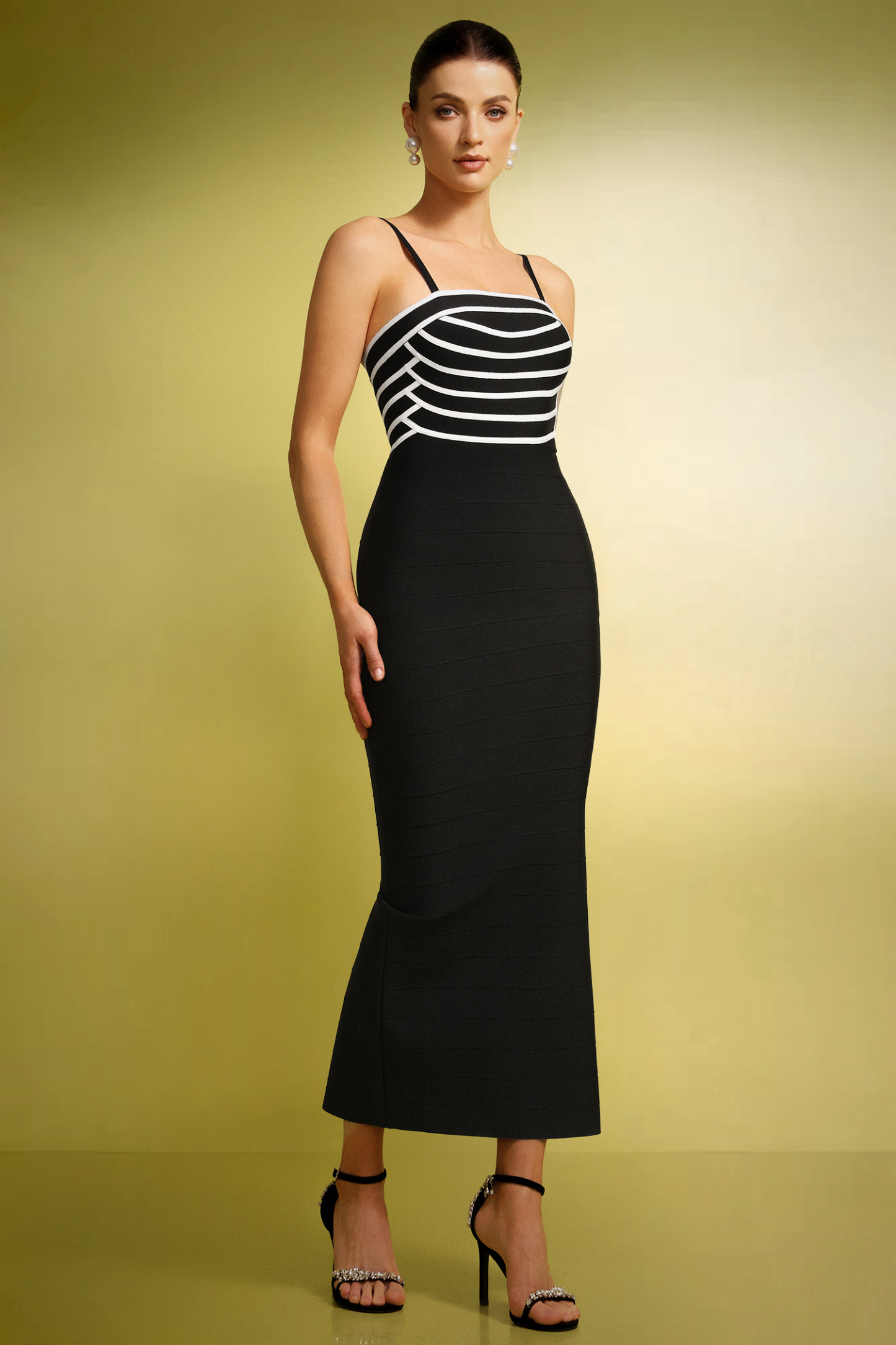 Ivy Sleeveless Streak Slit Bandage Maxi Dress