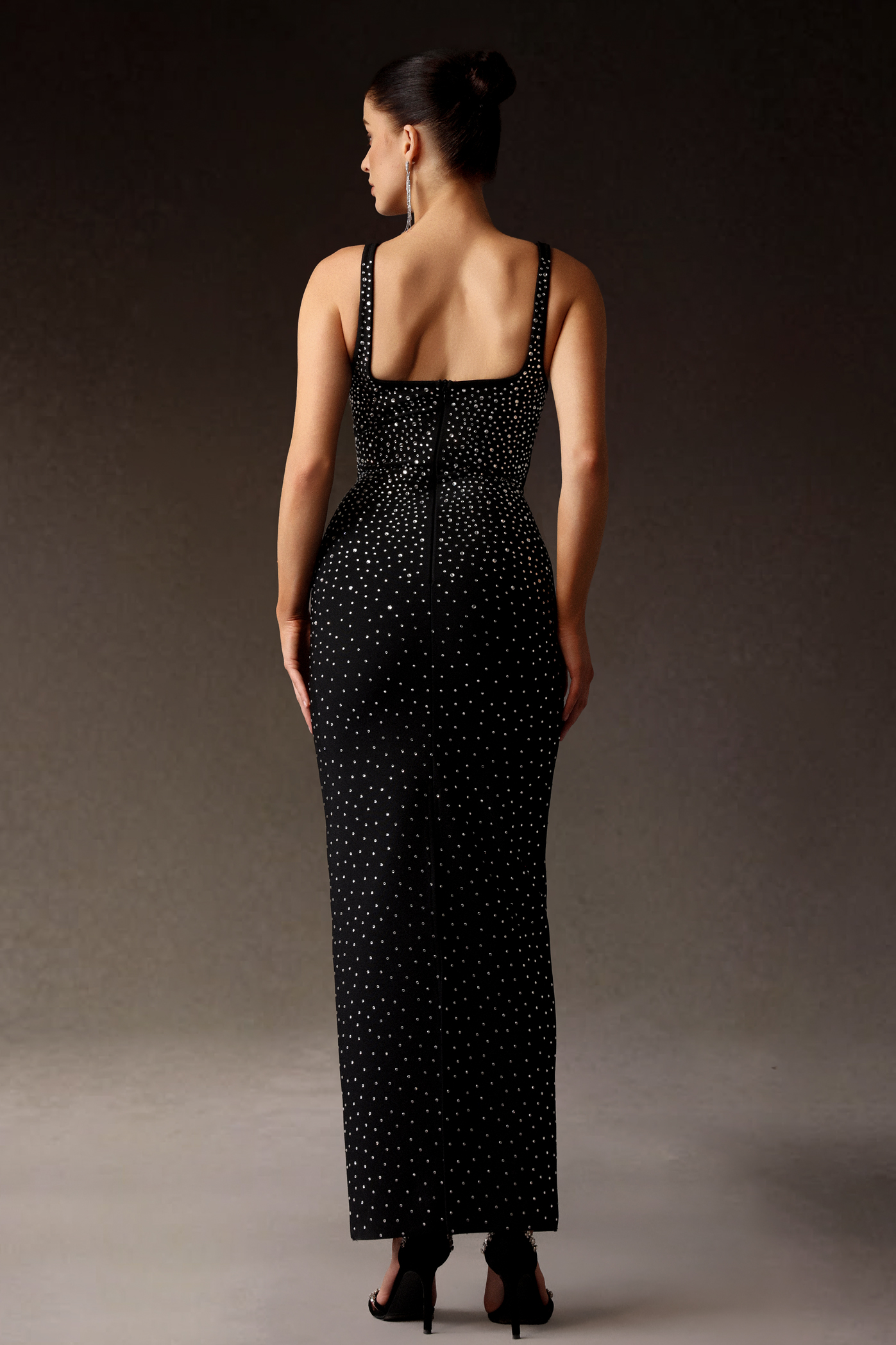 Kyra Sleeveless V-Neck Diamond Bandage Maxi Dress