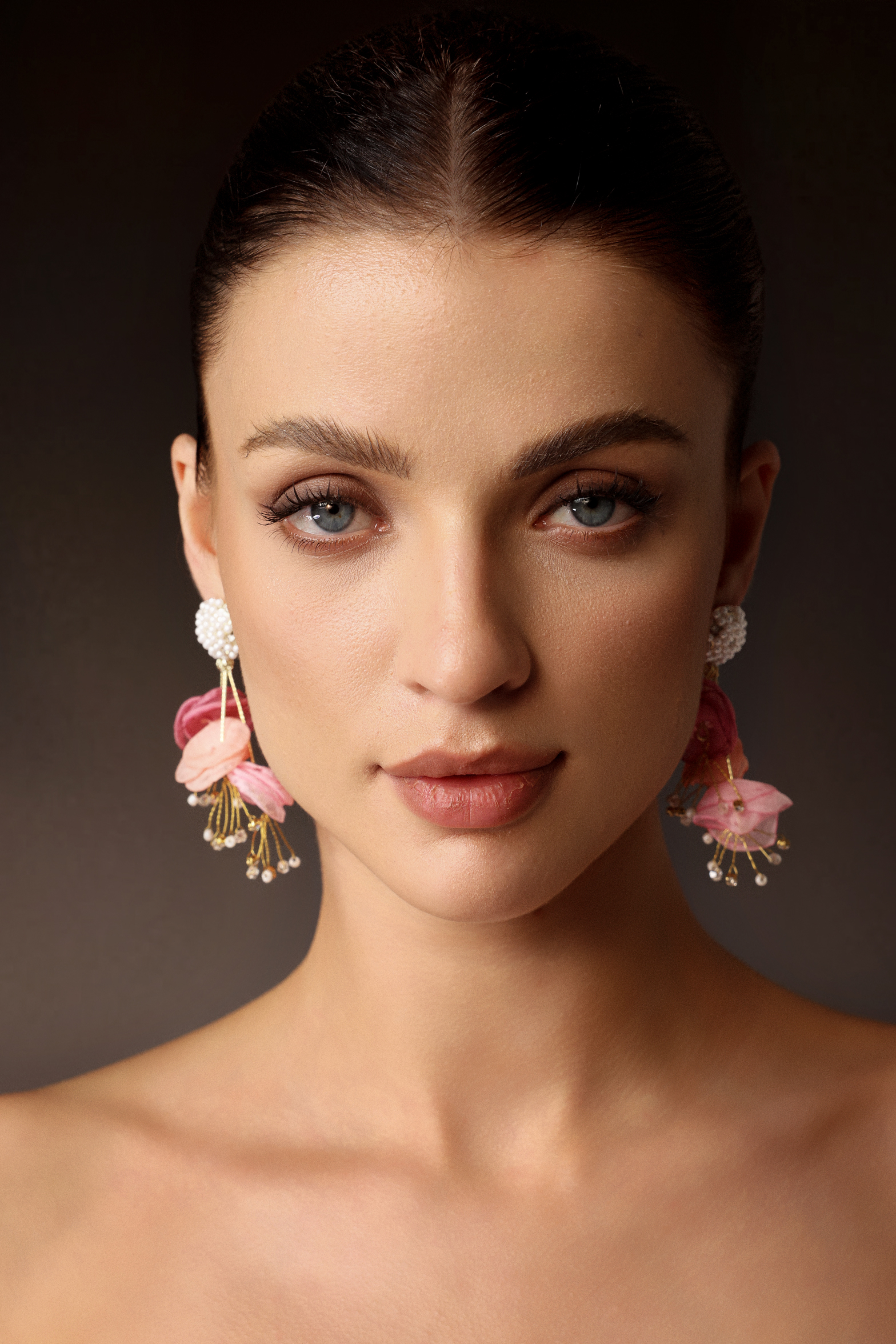 Serren Pearl Flowers Earrings