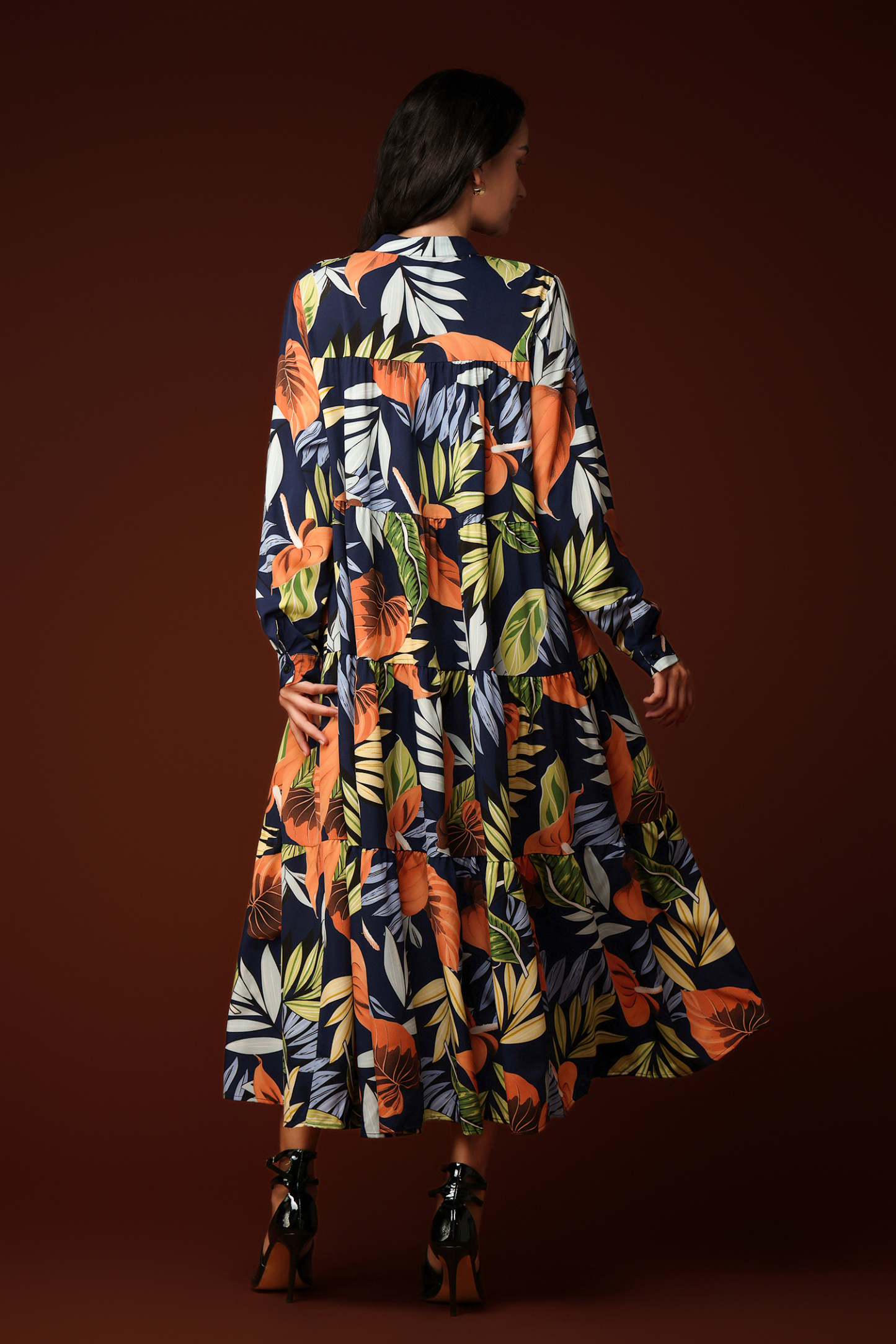 Sequoya Long Sleeves Maxi Dress