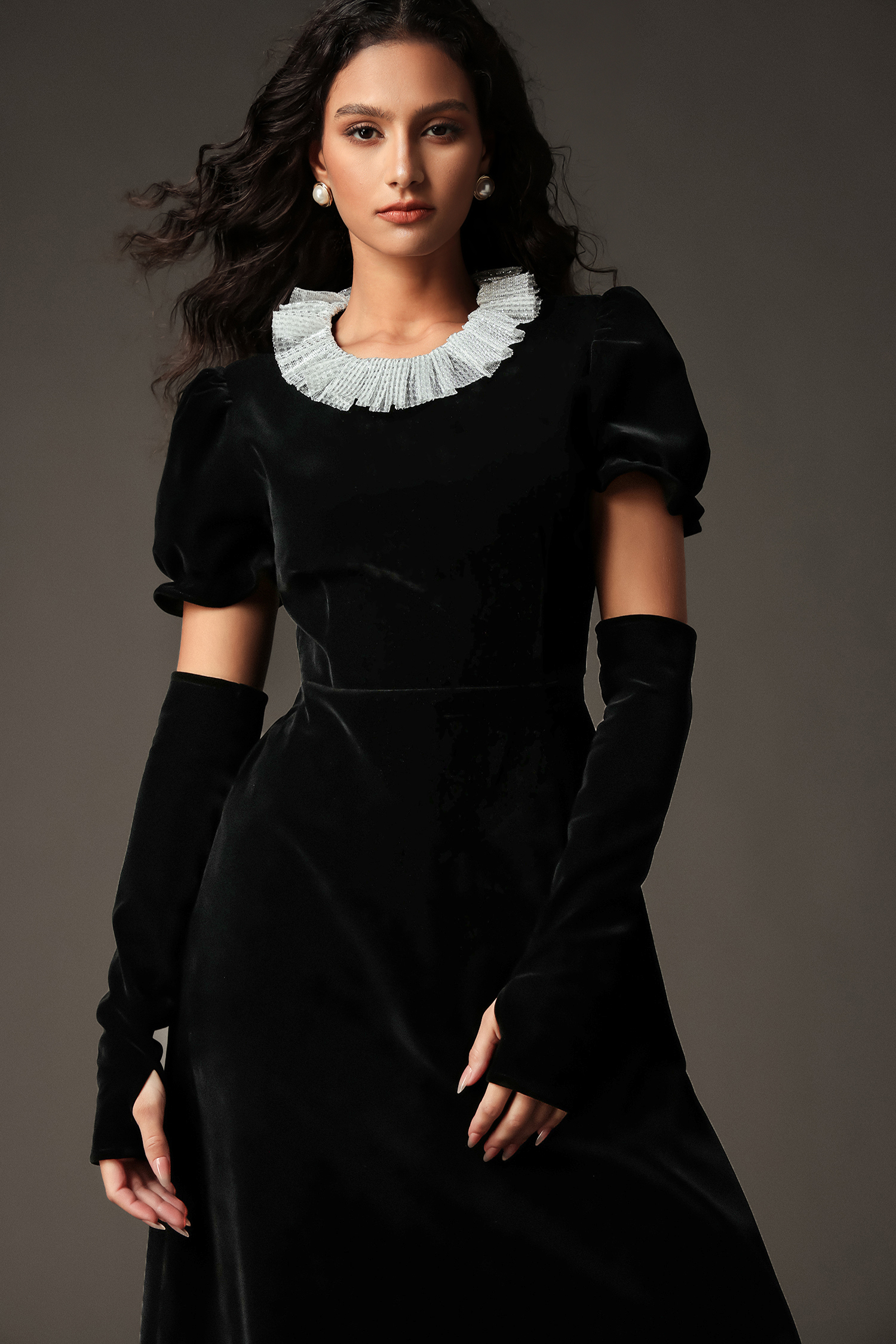 Oana Lace Collar Puff Sleeves Velvet Maxi Dress