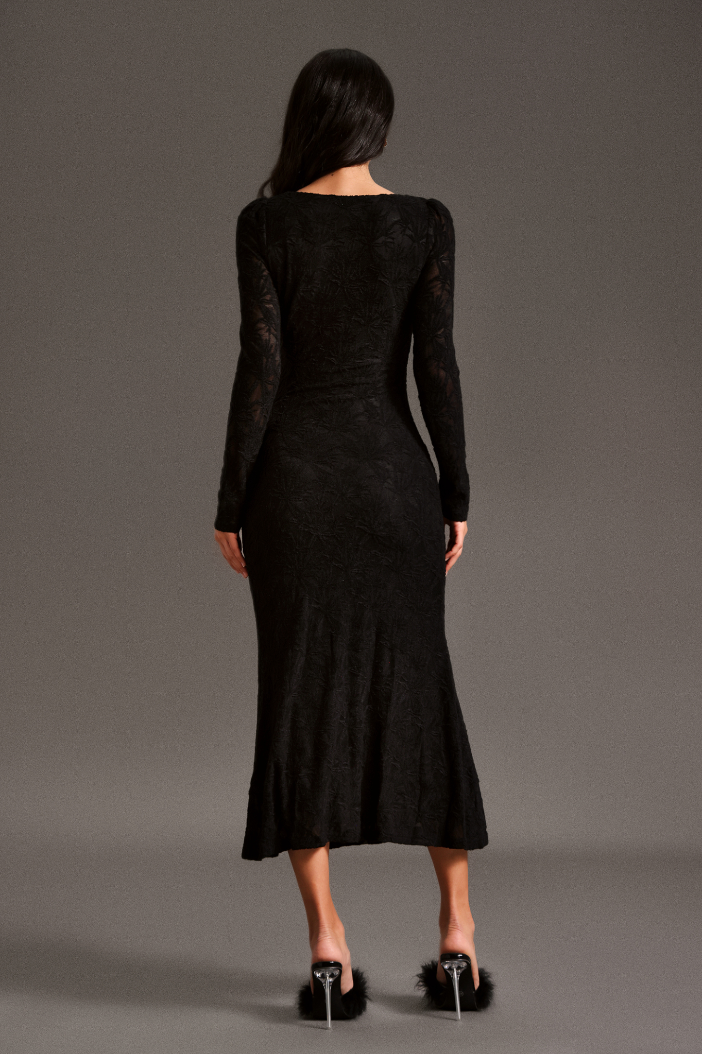 Mia Long Sleeves Lace Fur Maxi Dress